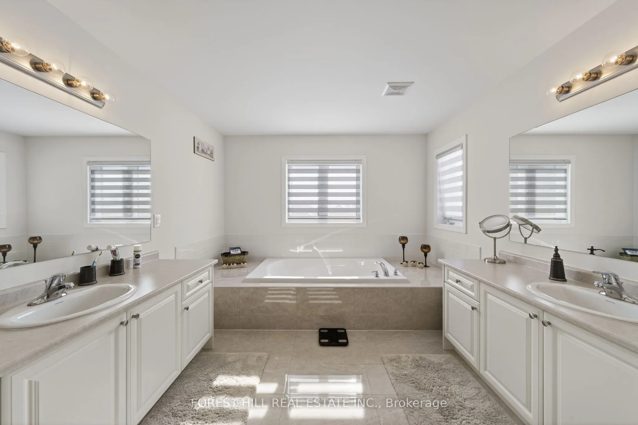 37 Rugman Crescent