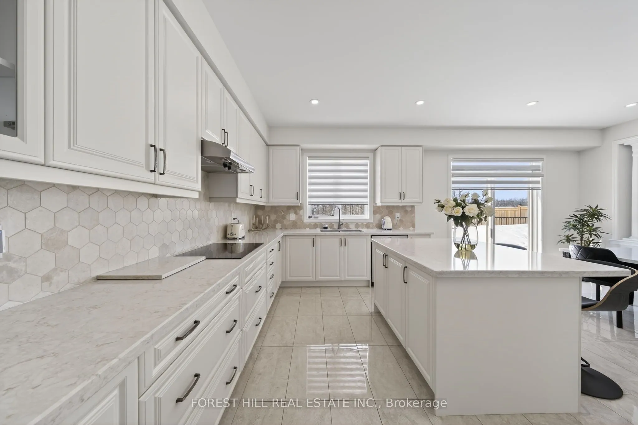 37 Rugman Crescent