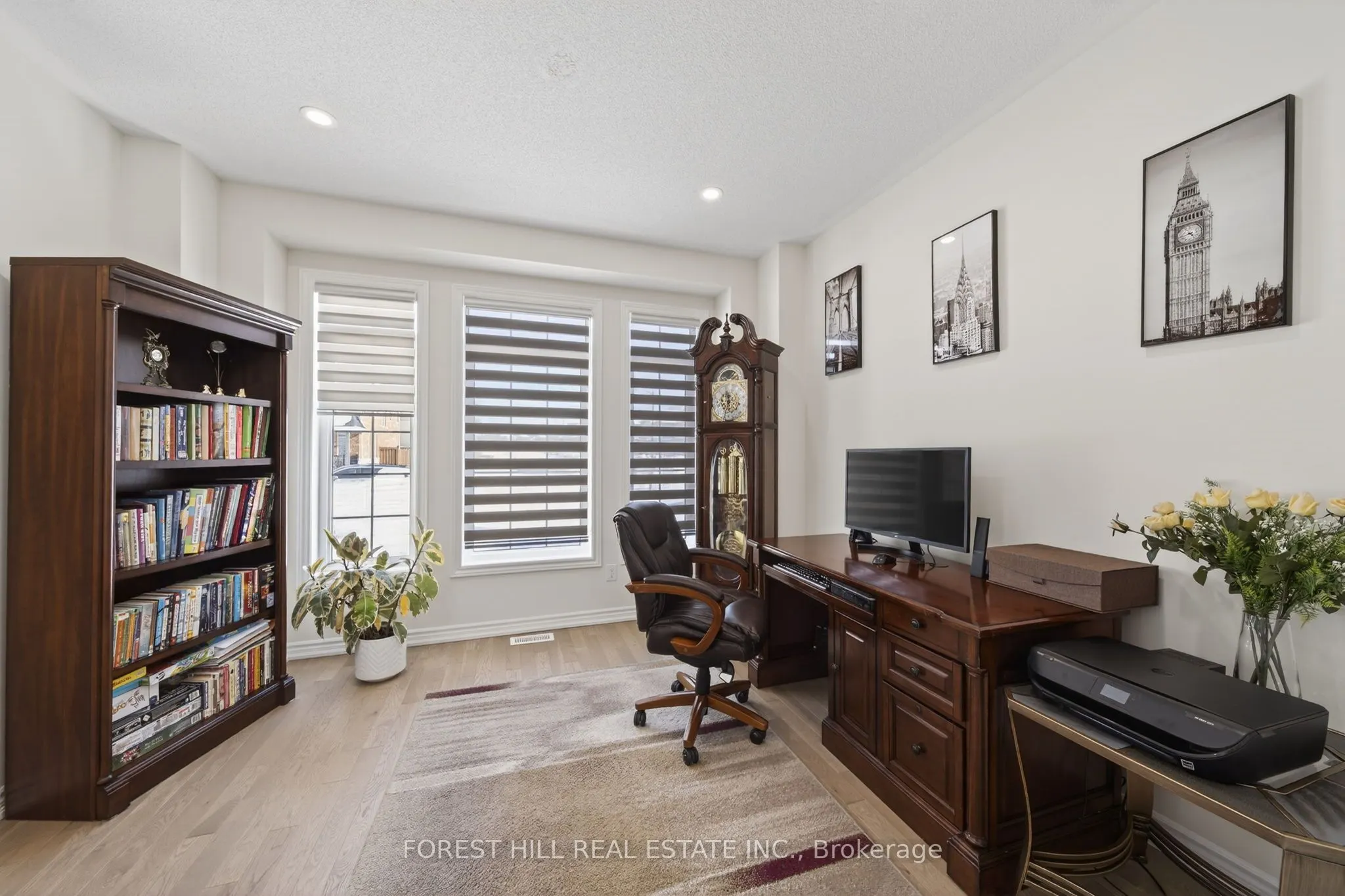37 Rugman Crescent