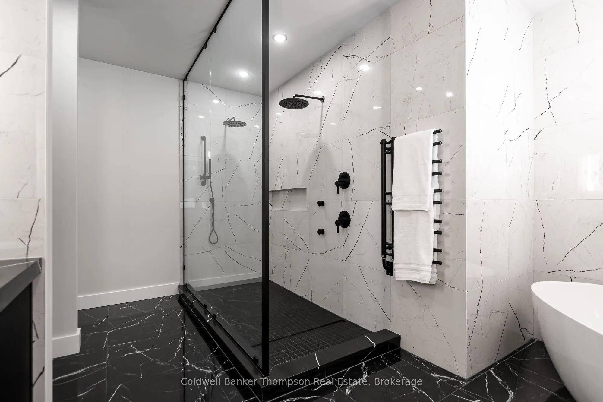 5130 Severn Pines Crescent