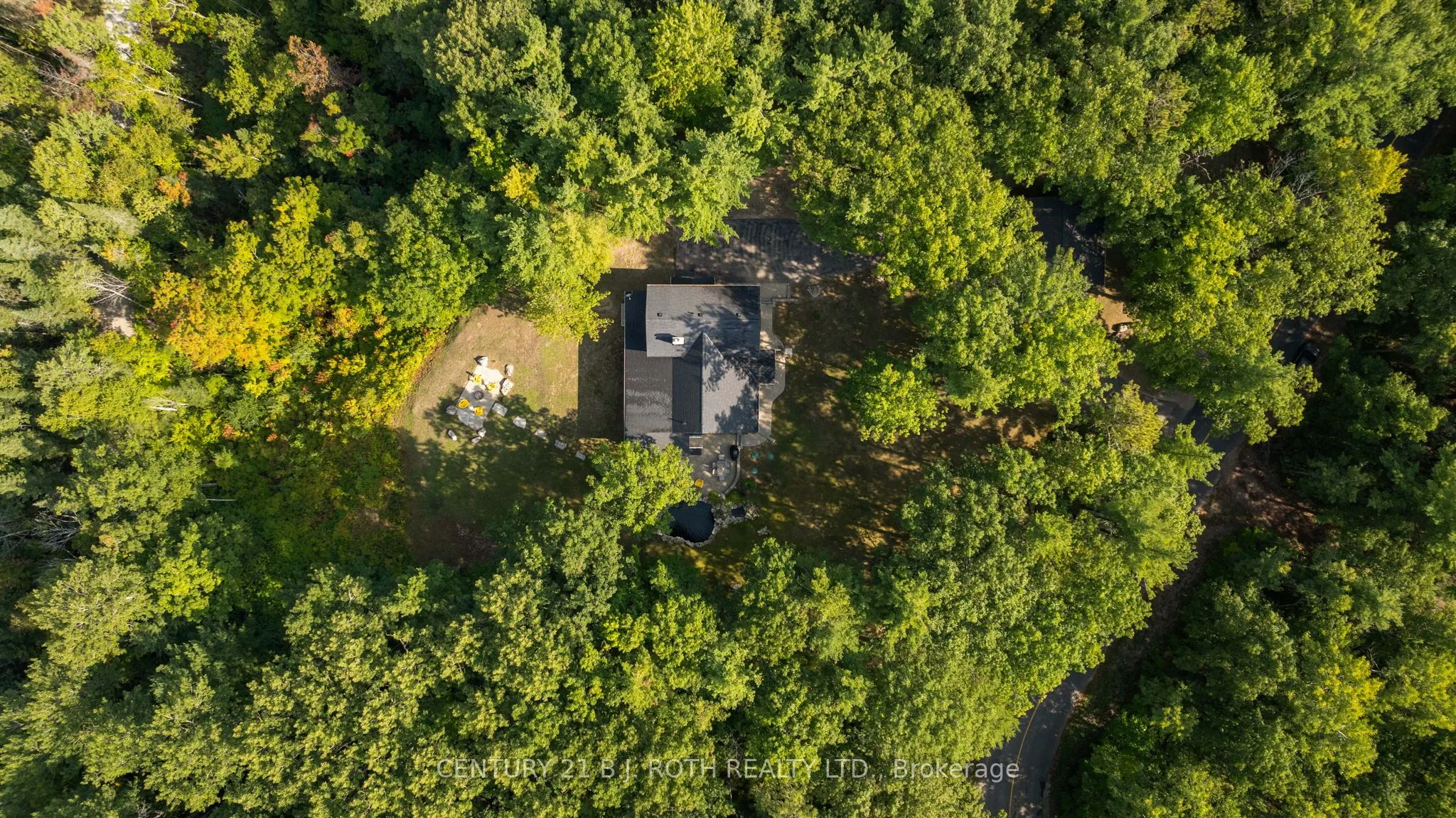 2710 Portage Trail