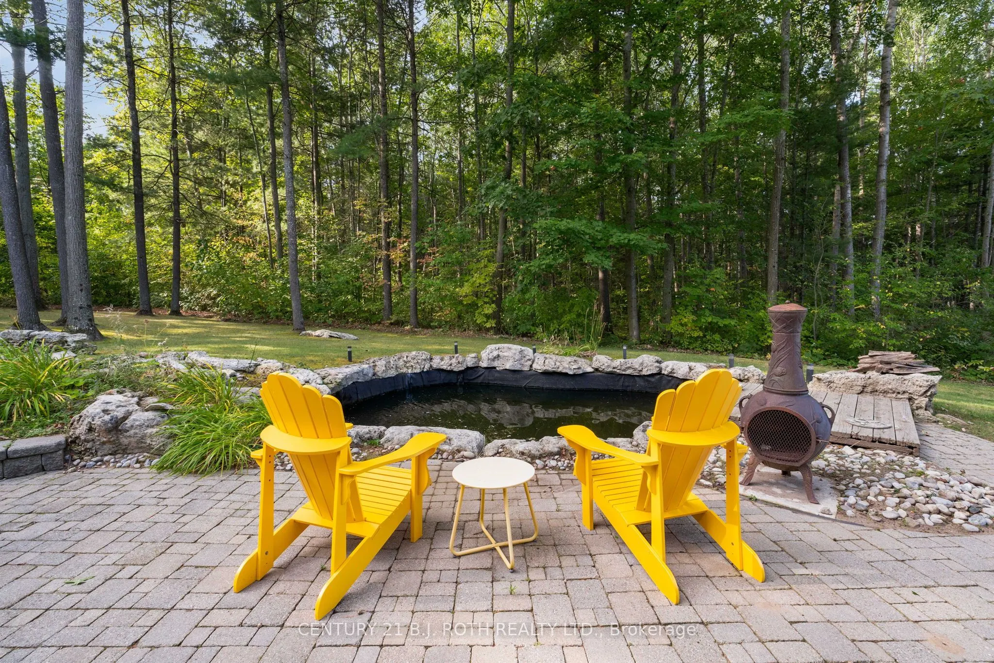 2710 Portage Trail