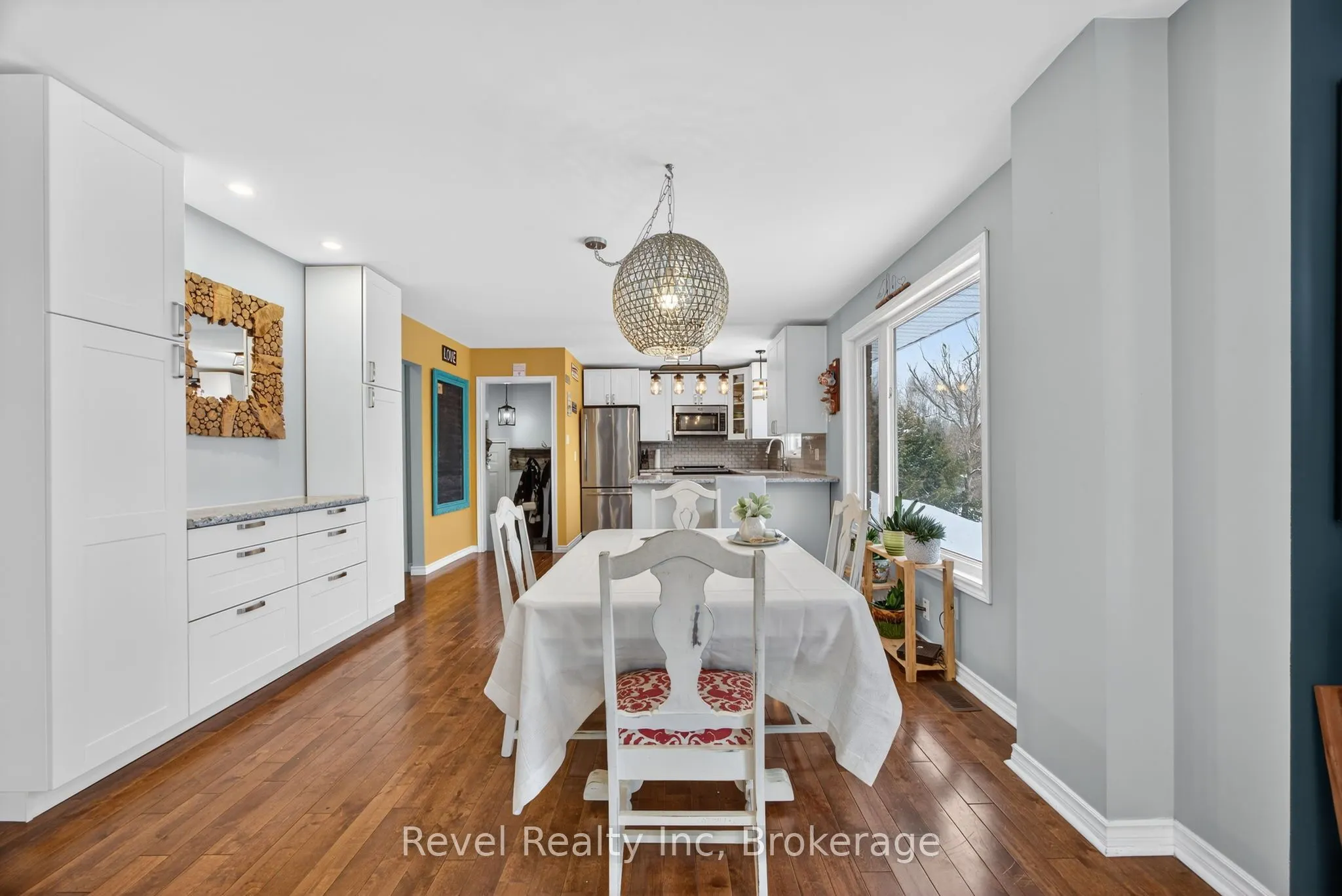 2391 Rumney Road