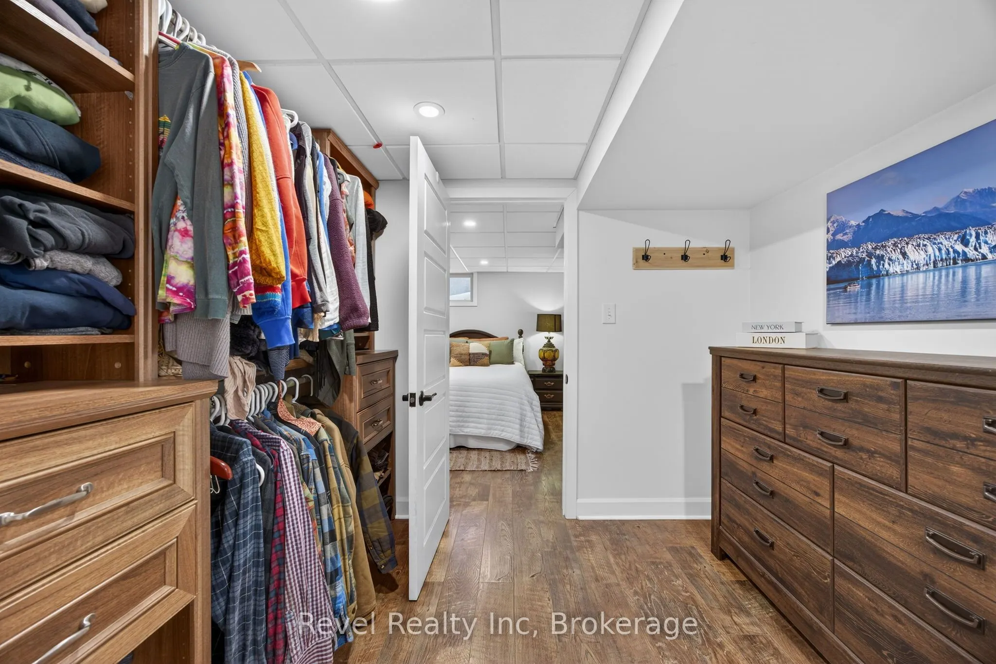 2391 Rumney Road