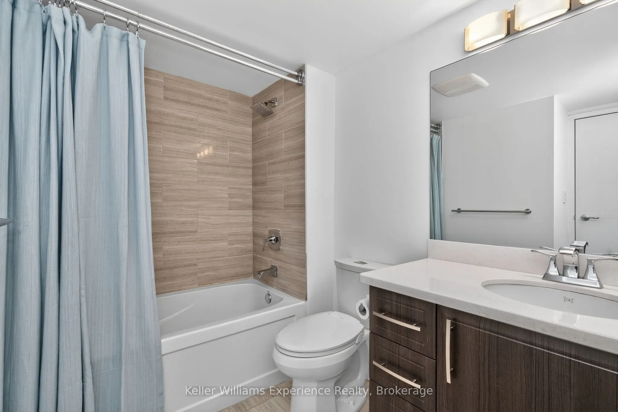 11 Beck Boulevard #404