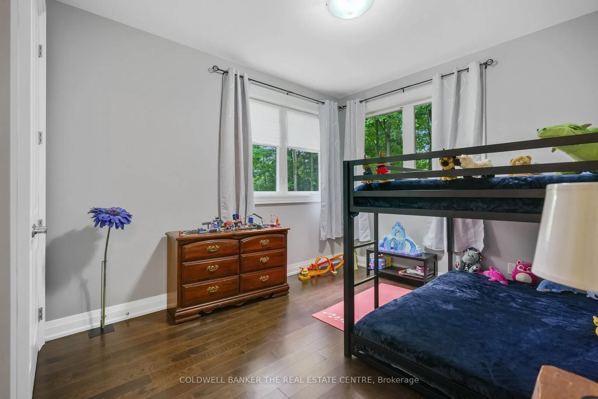 34 Oakwood Avenue