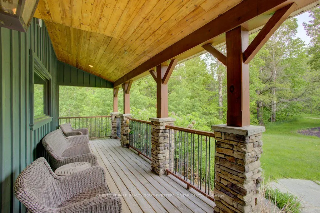 8429 Poplar Side Road