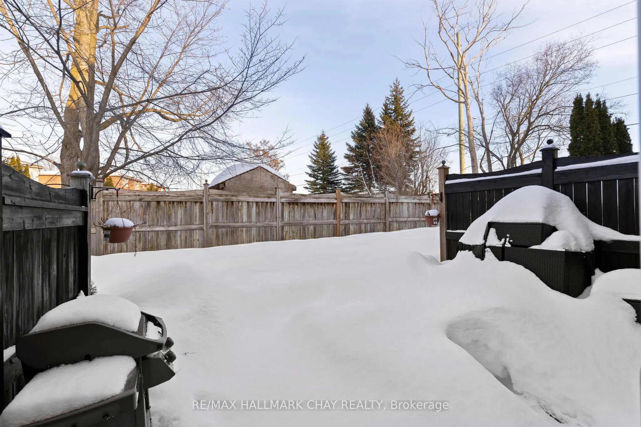 430 MAPLEVIEW Drive E #38