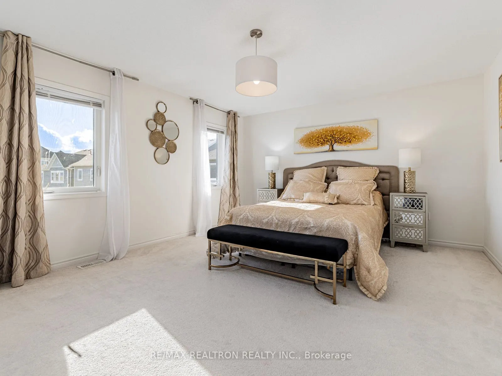 6 Bobolink Drive