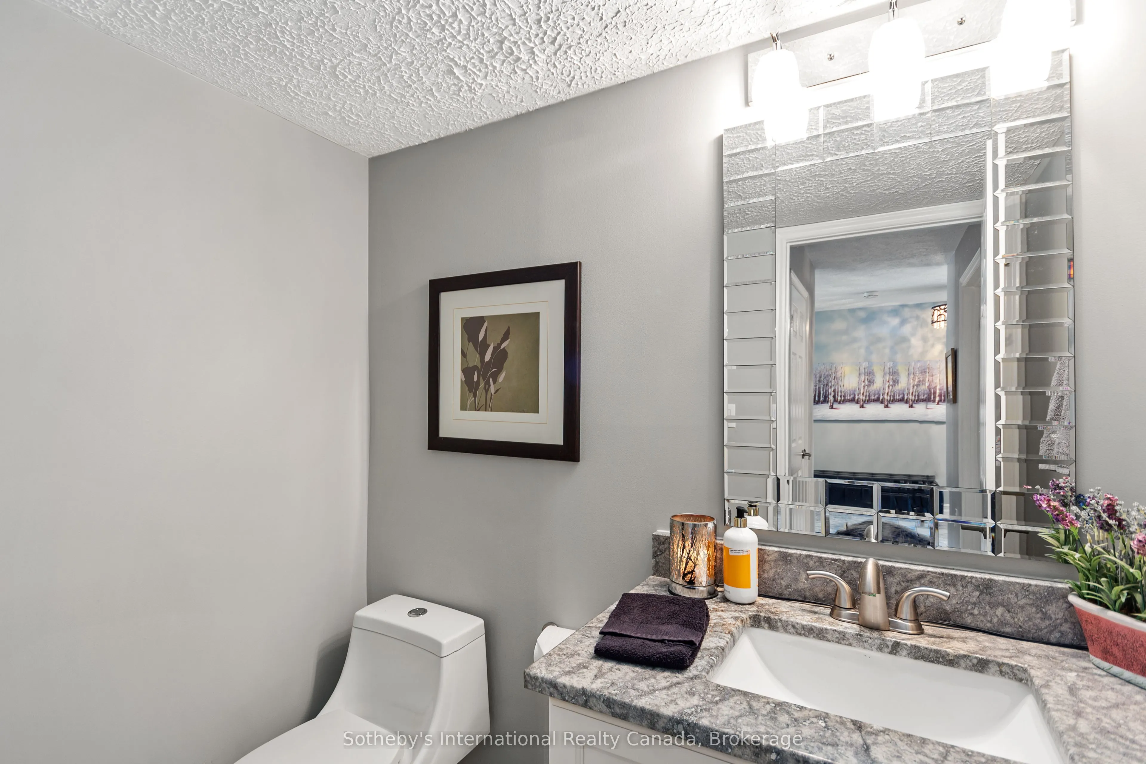 8 Beck Boulevard #10