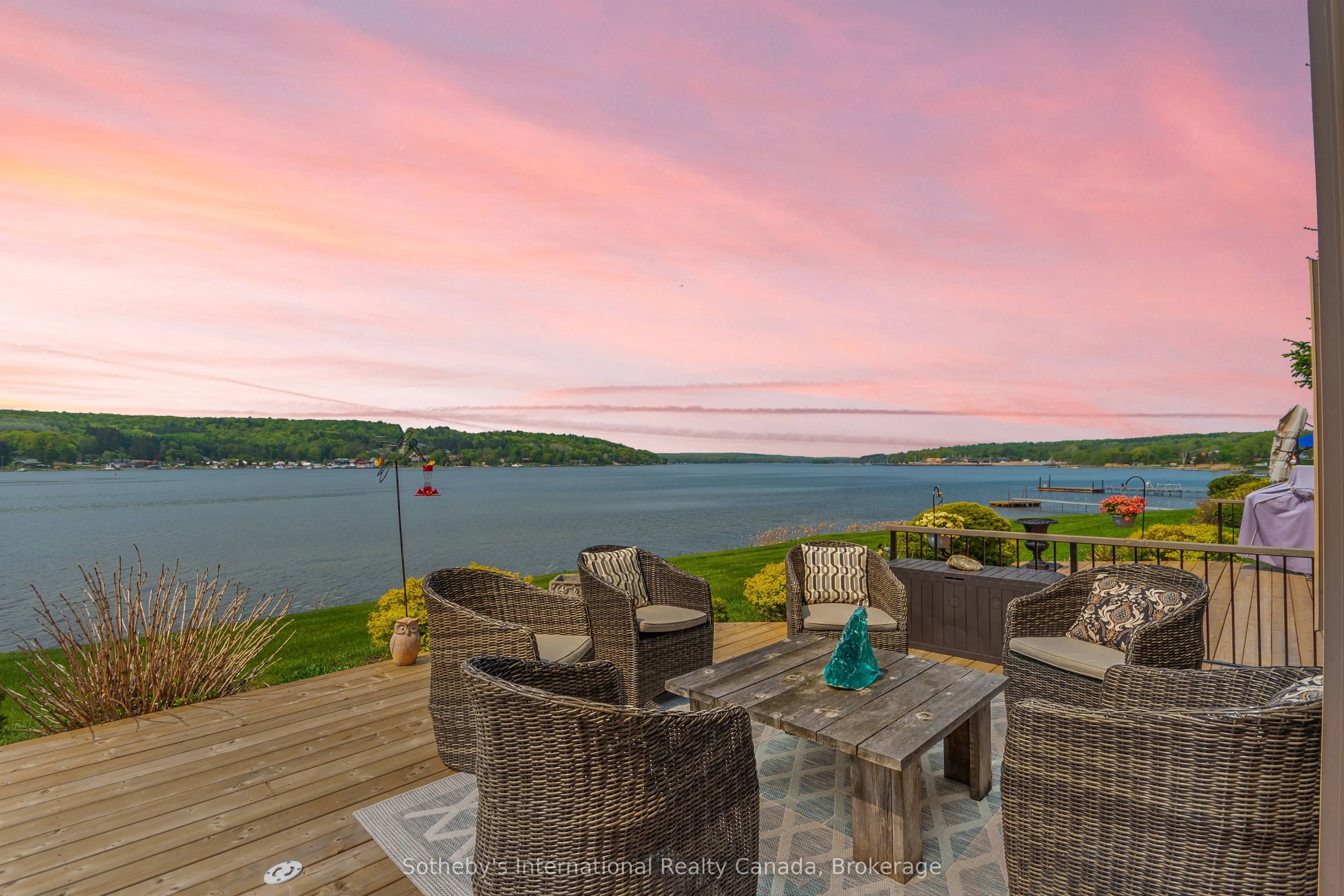 8 Beck Boulevard #10