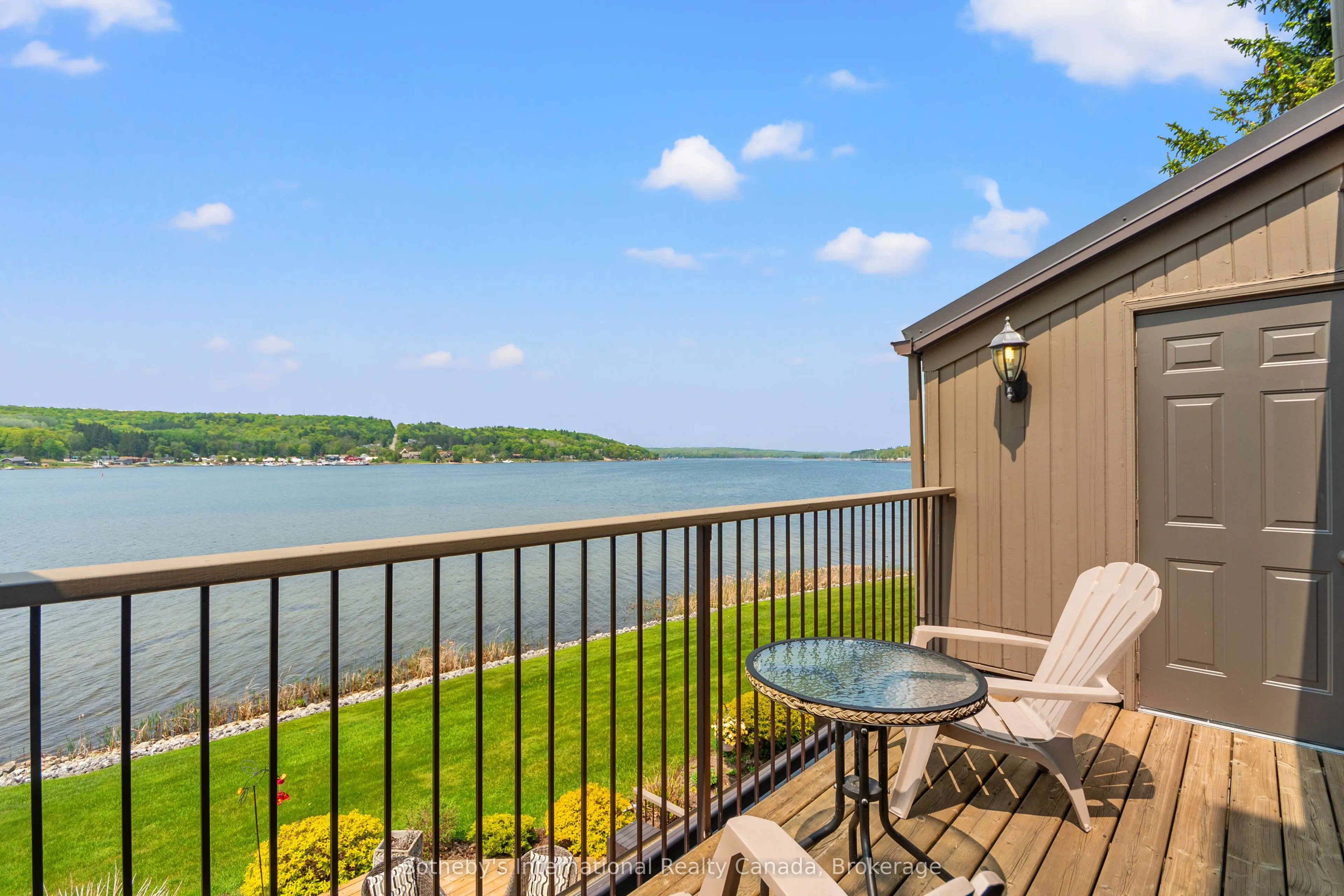 8 Beck Boulevard #10