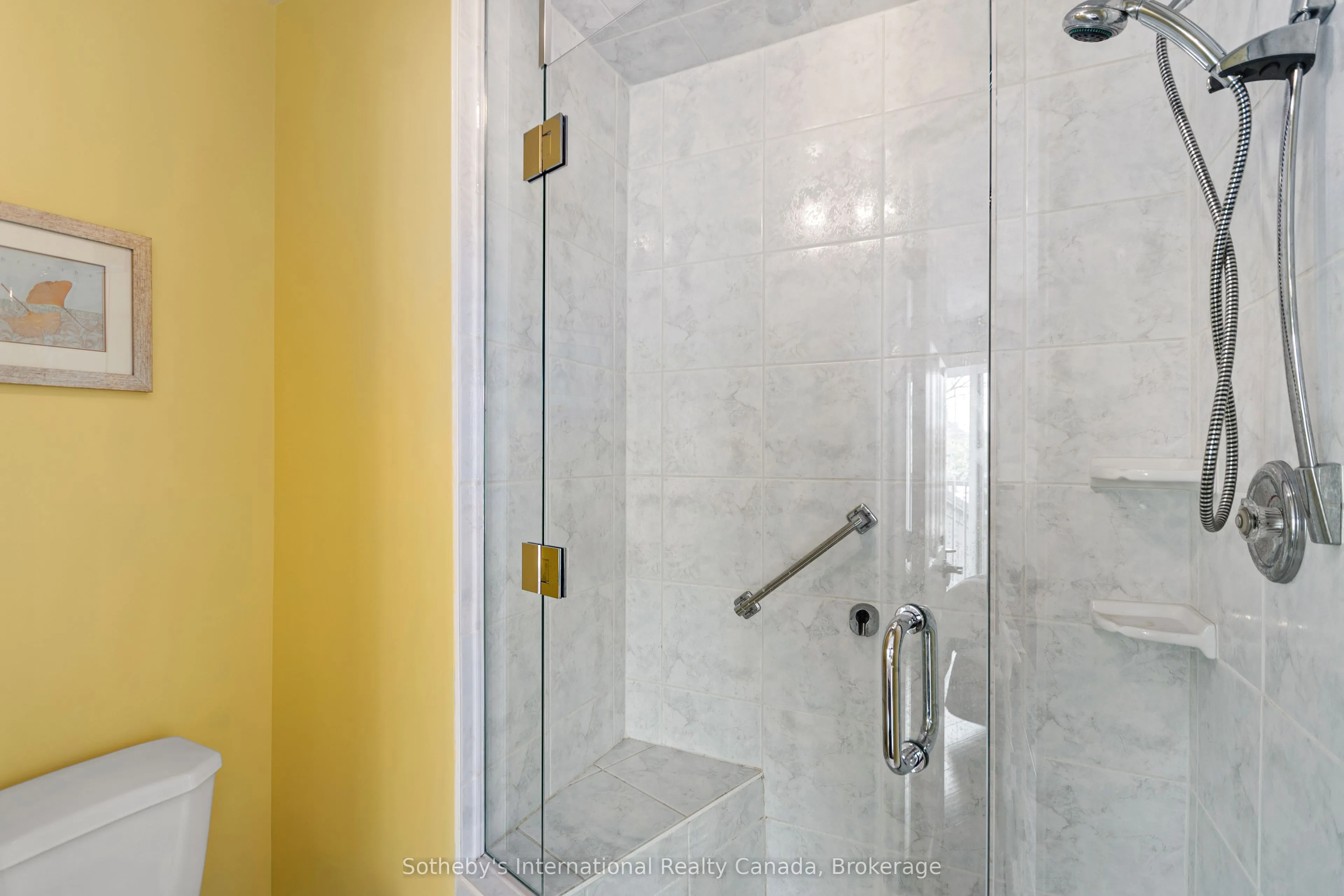 8 Beck Boulevard #10