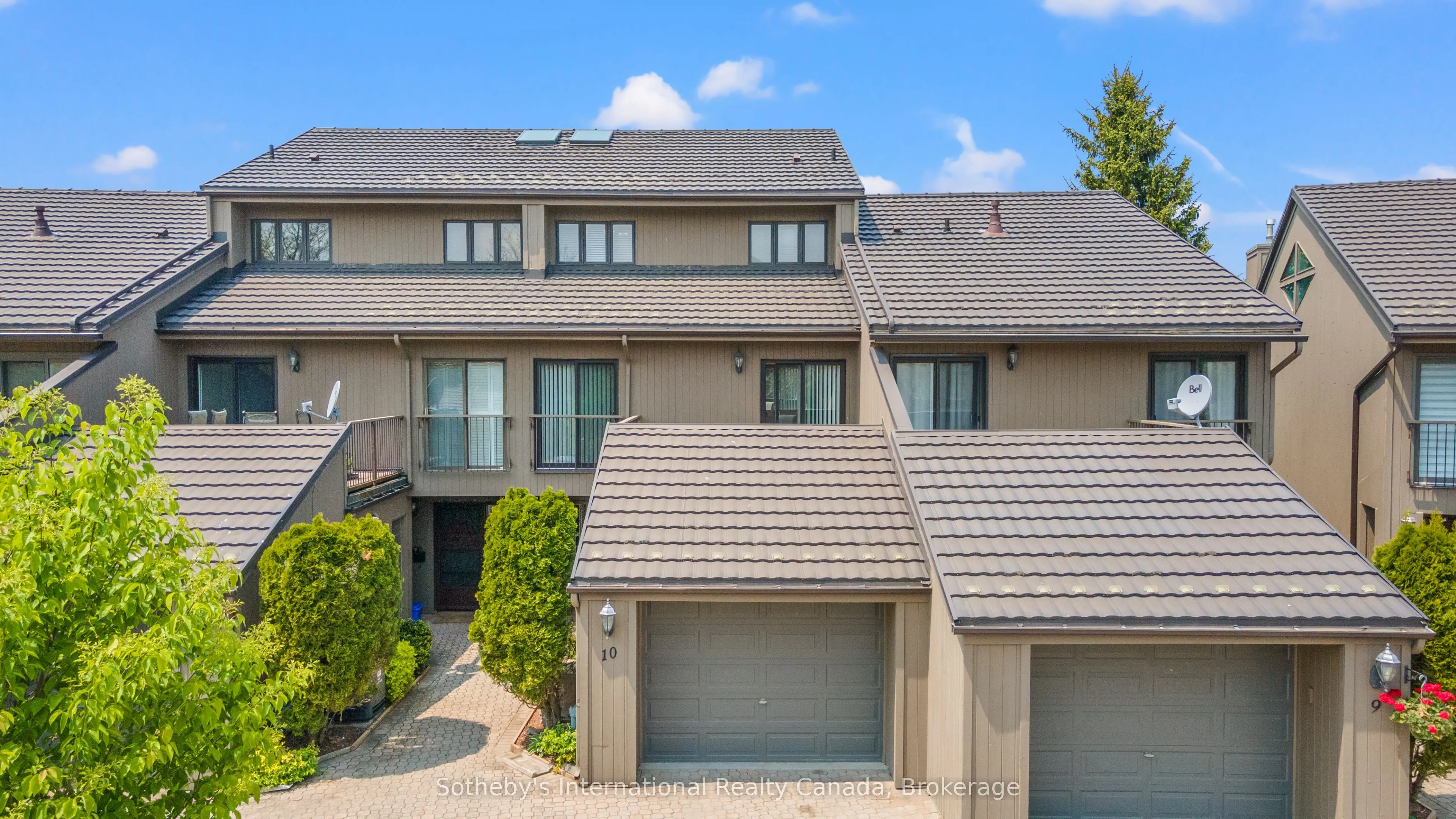 8 Beck Boulevard #10