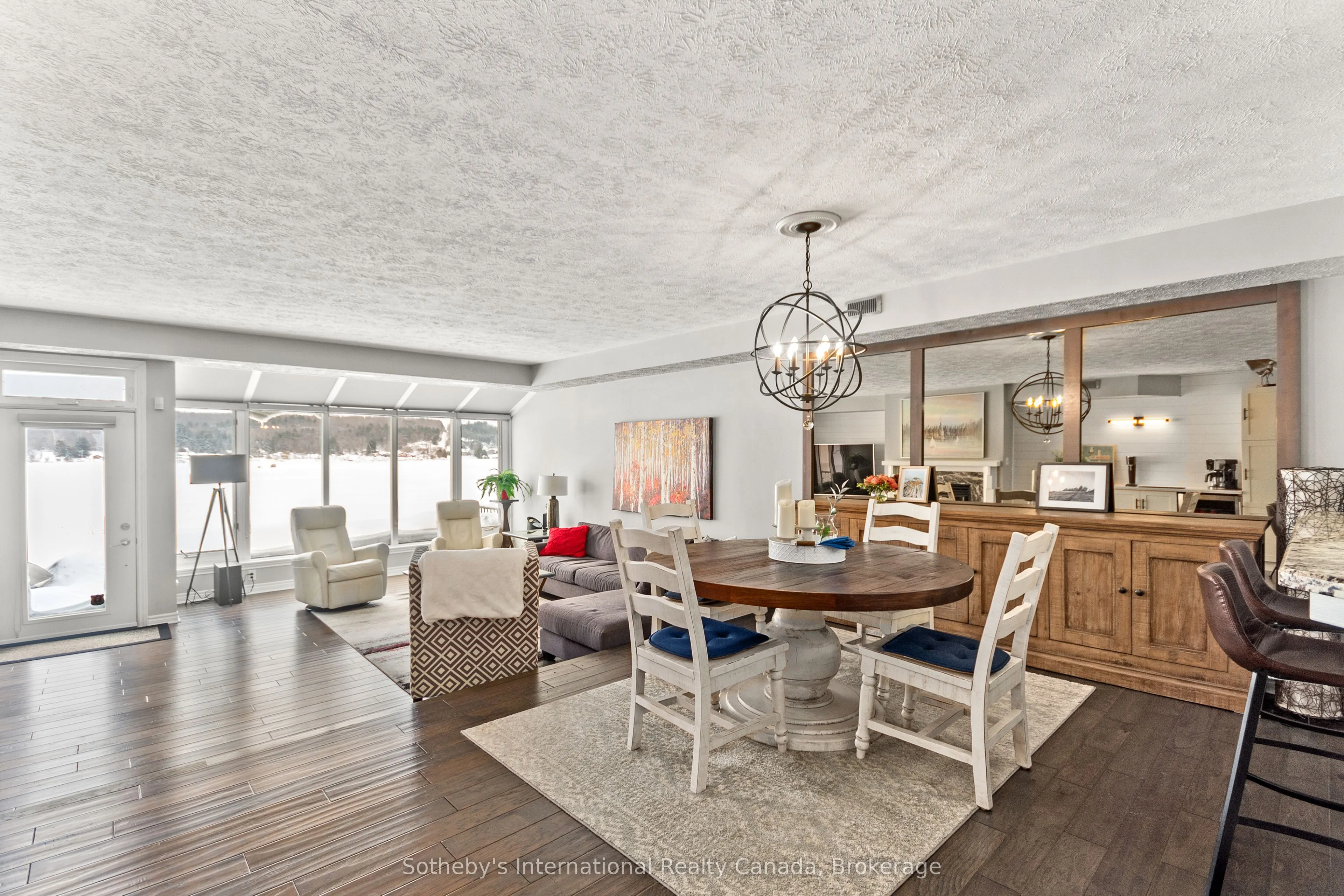 8 Beck Boulevard #10