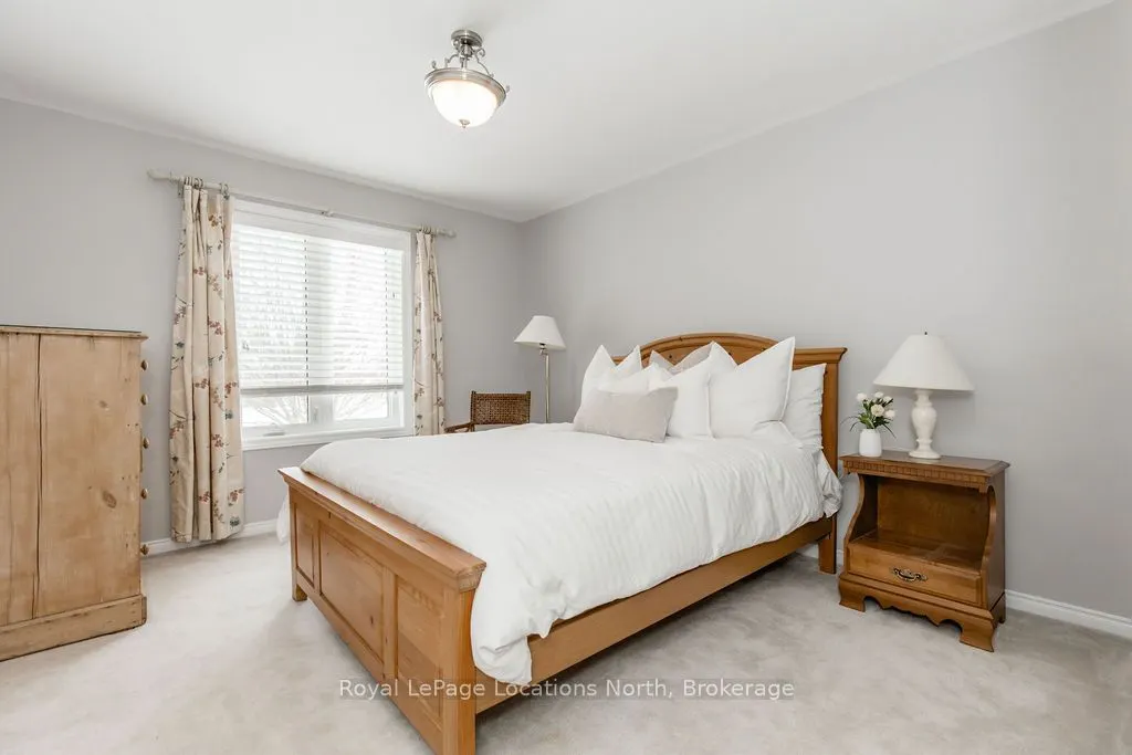 40 Fairway Crescent