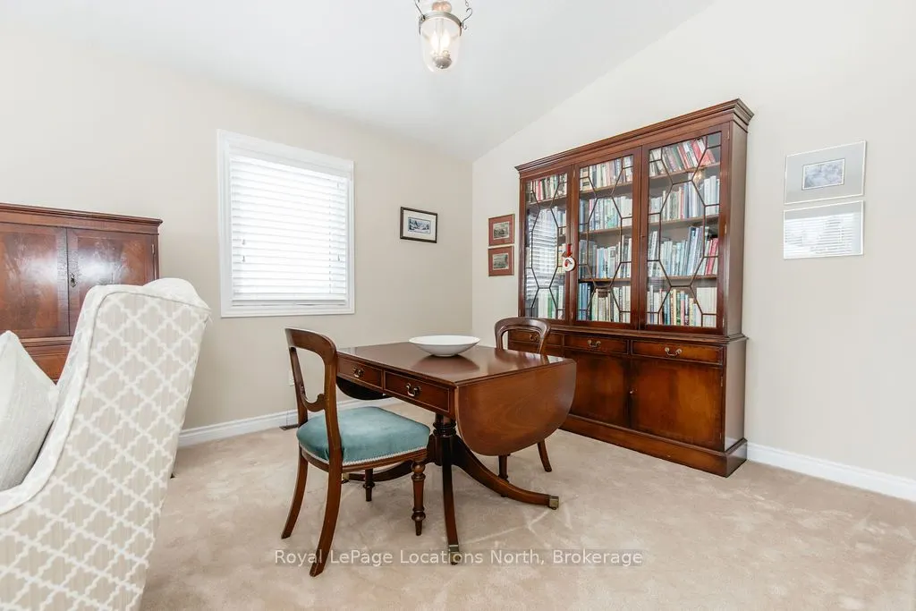 40 Fairway Crescent