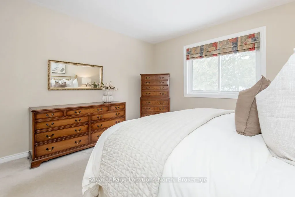 40 Fairway Crescent