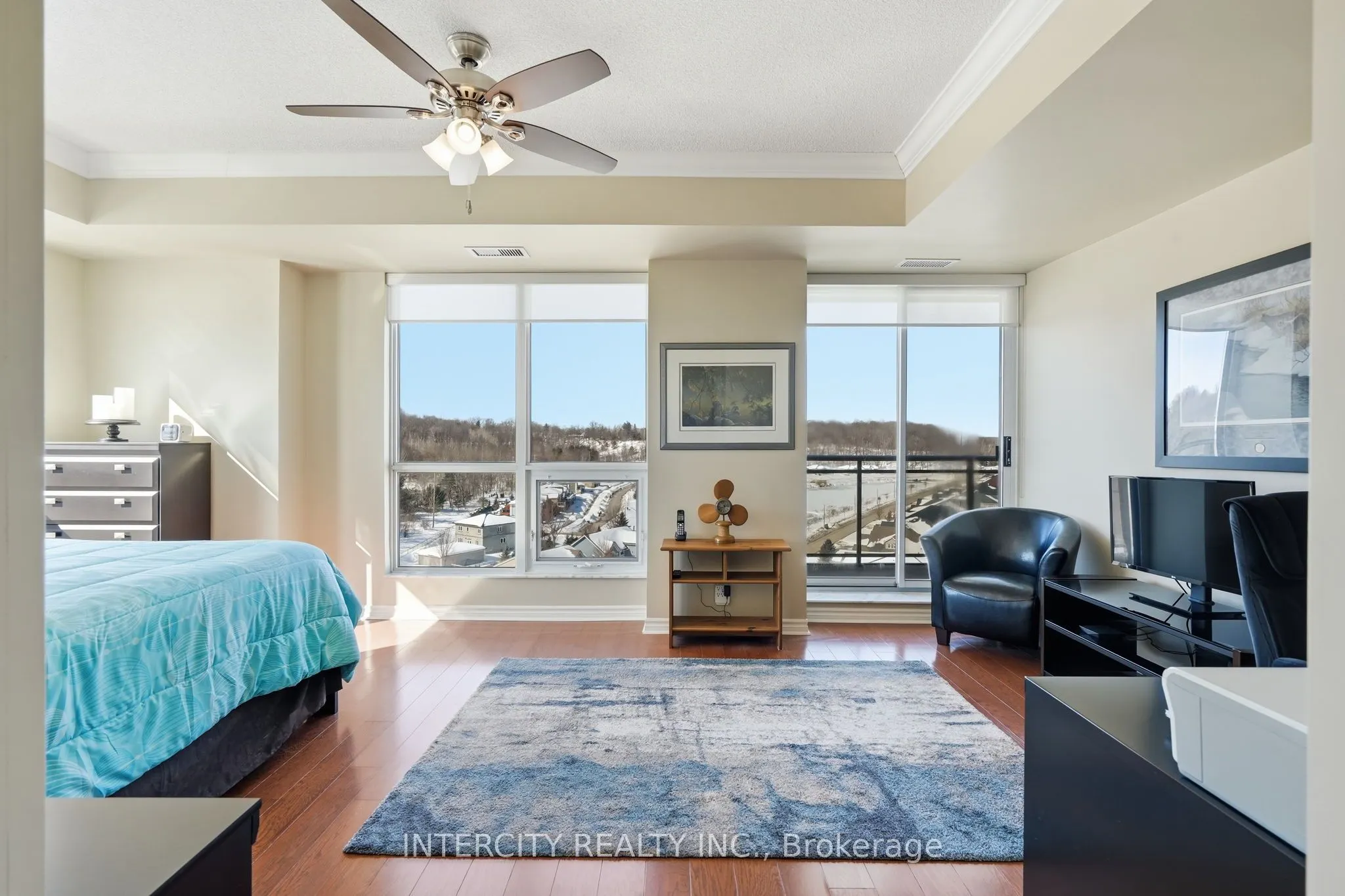 699 Aberdeen Boulevard #901