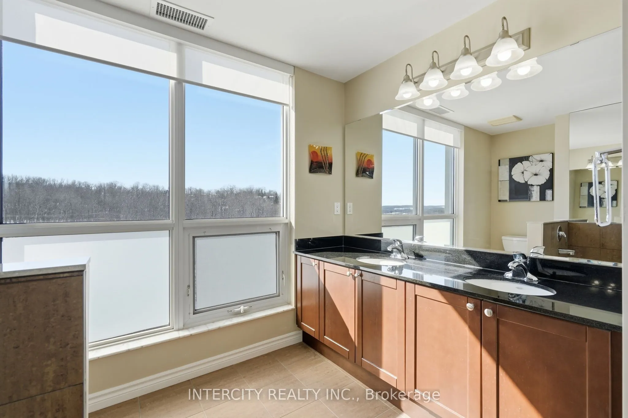 699 Aberdeen Boulevard #901
