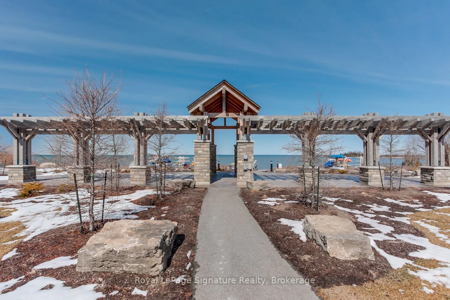 4 ANCHORAGE Crescent #101