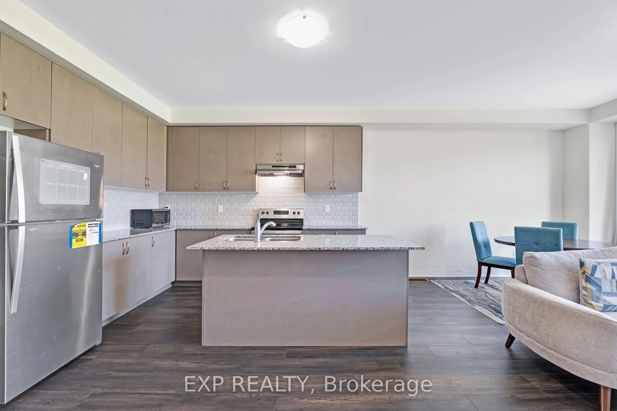 122 Turnberry Lane