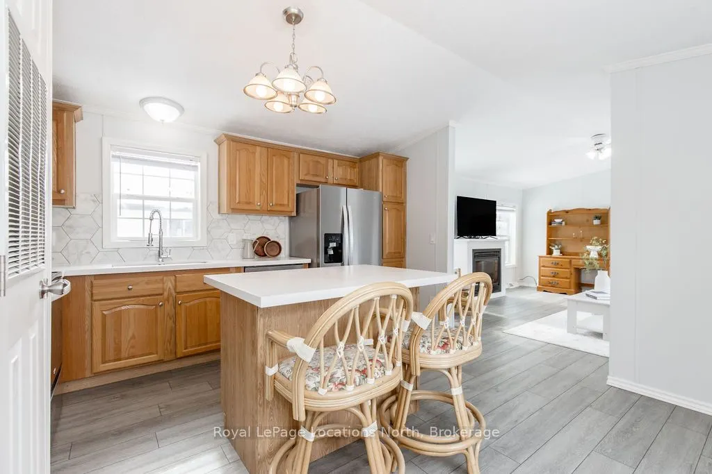 89 GEORGIAN GLEN Drive