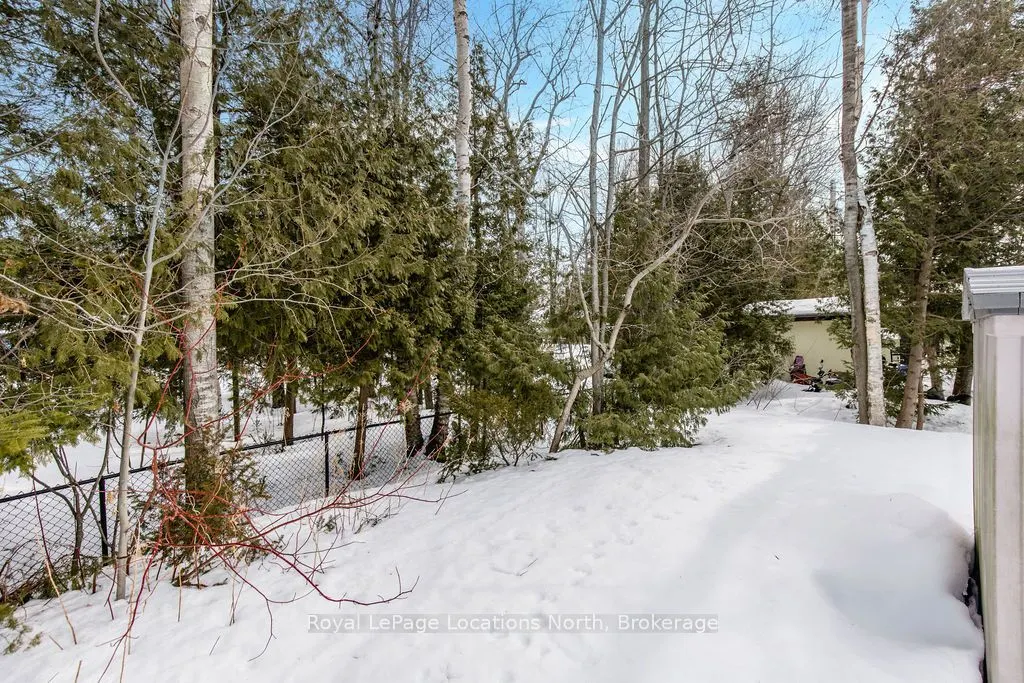 89 GEORGIAN GLEN Drive