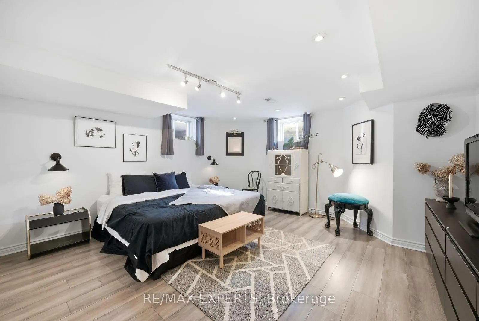 11 Basswood Circle