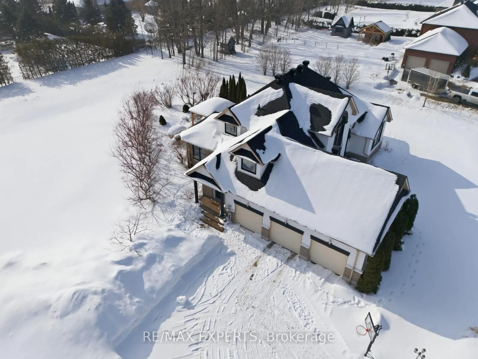 11 Basswood Circle