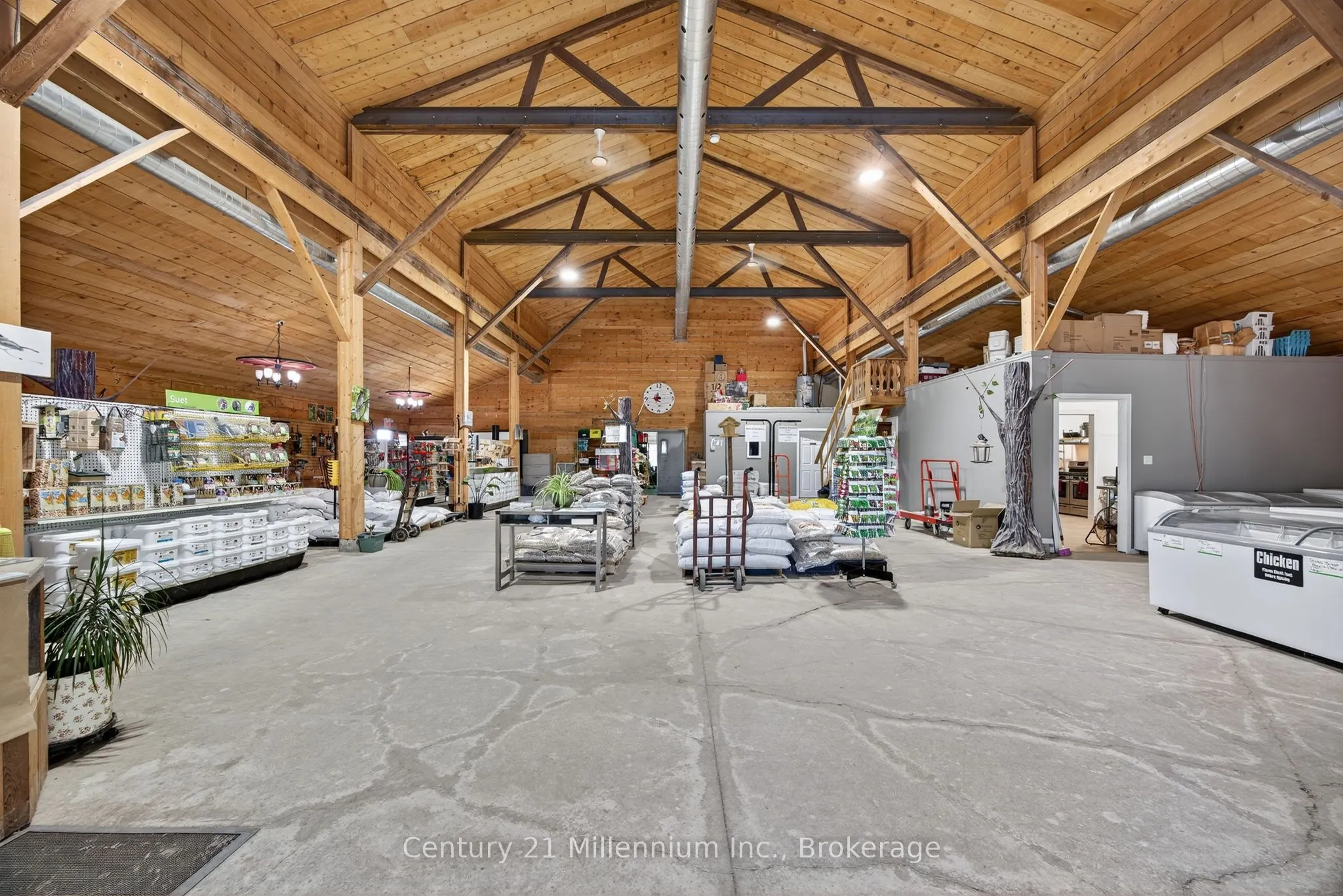 1617 42 County Road
