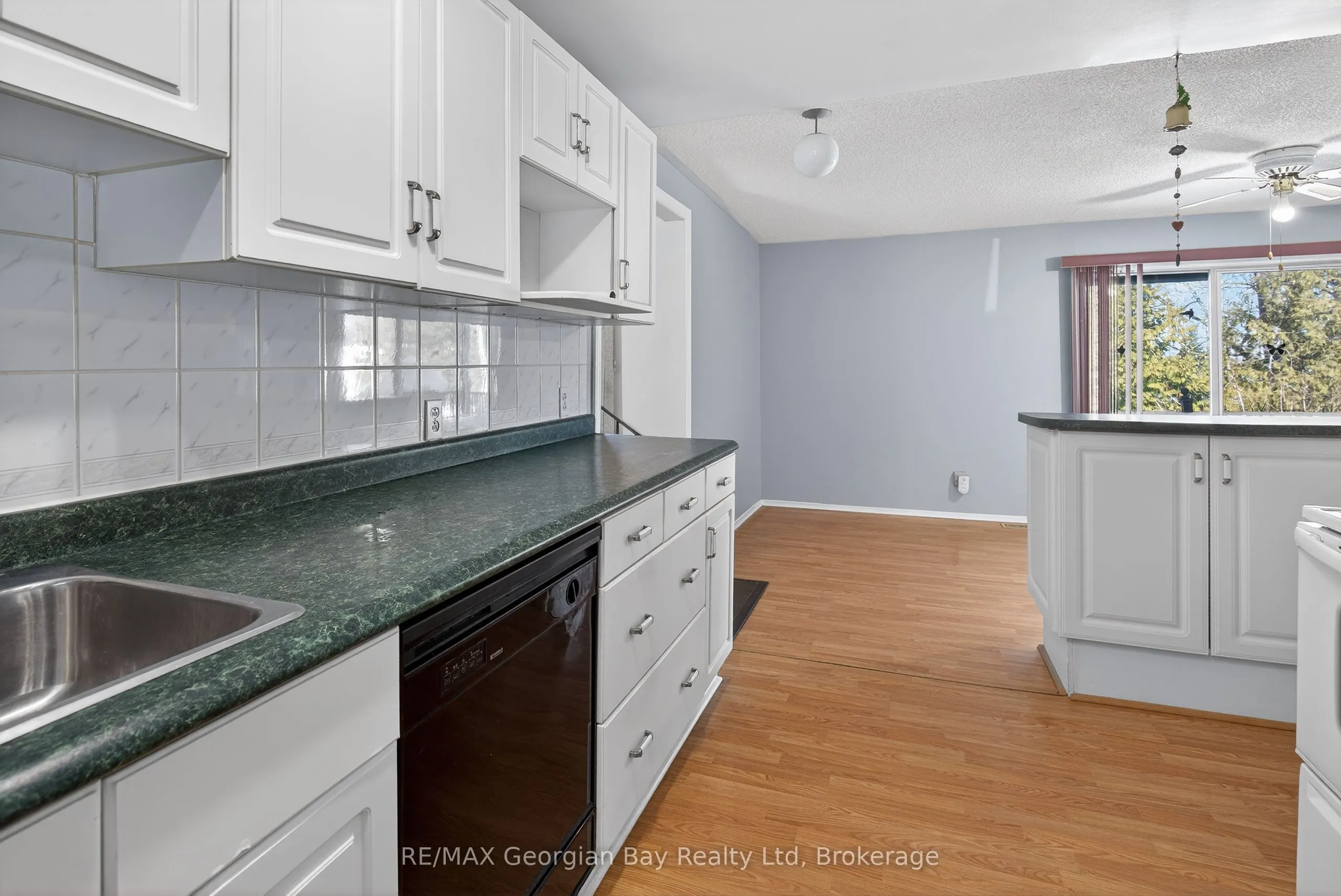2407 Rumney Road
