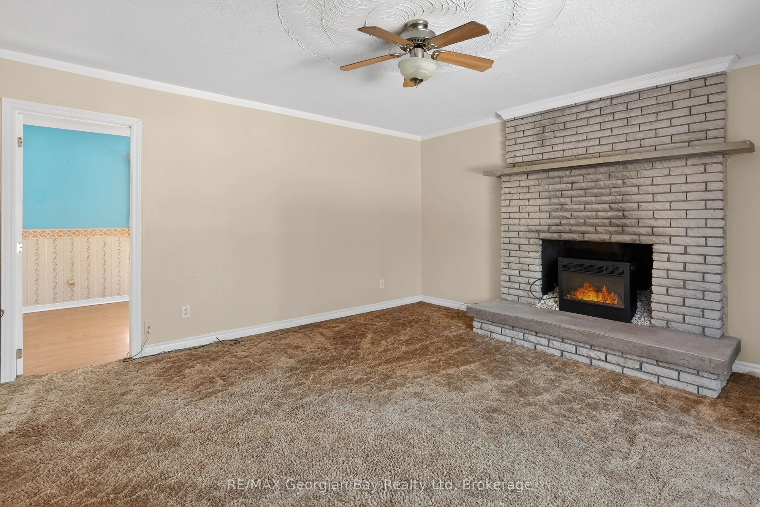 2407 Rumney Road