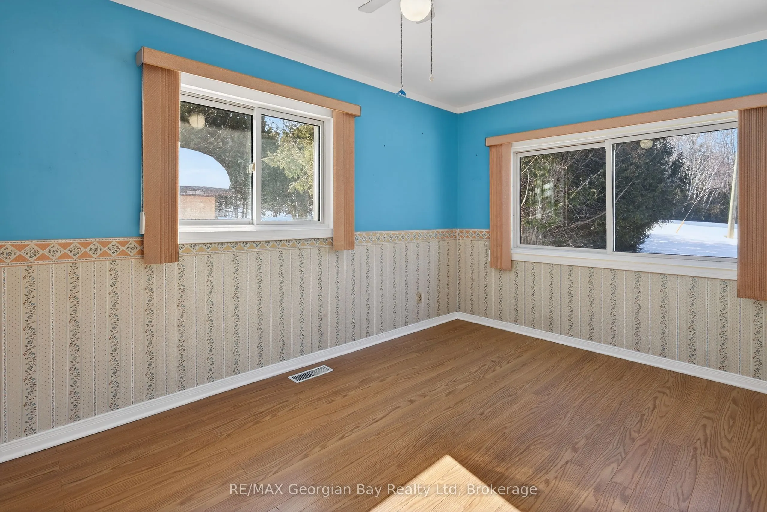 2407 Rumney Road