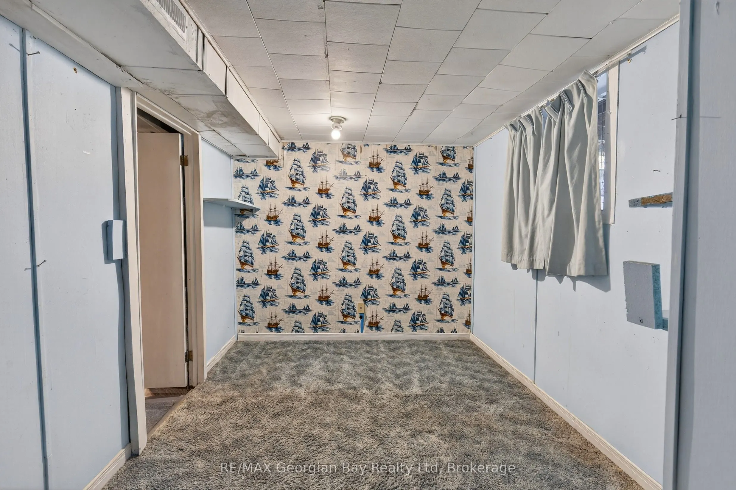 2407 Rumney Road