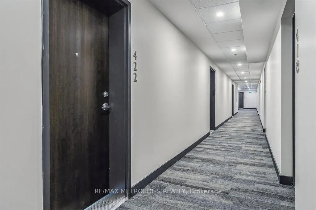 430 Essa Road #422
