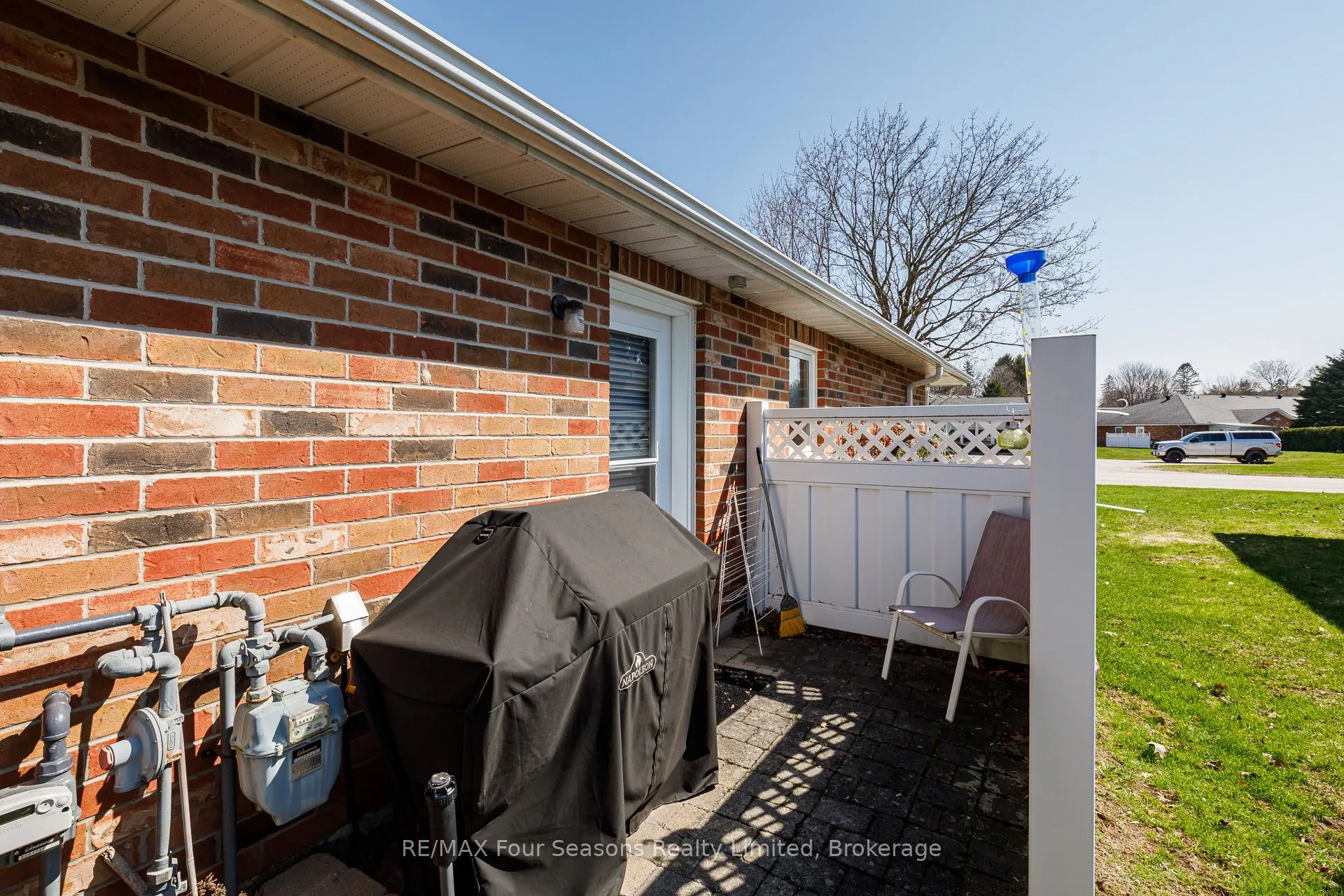 275 Huron Street #8