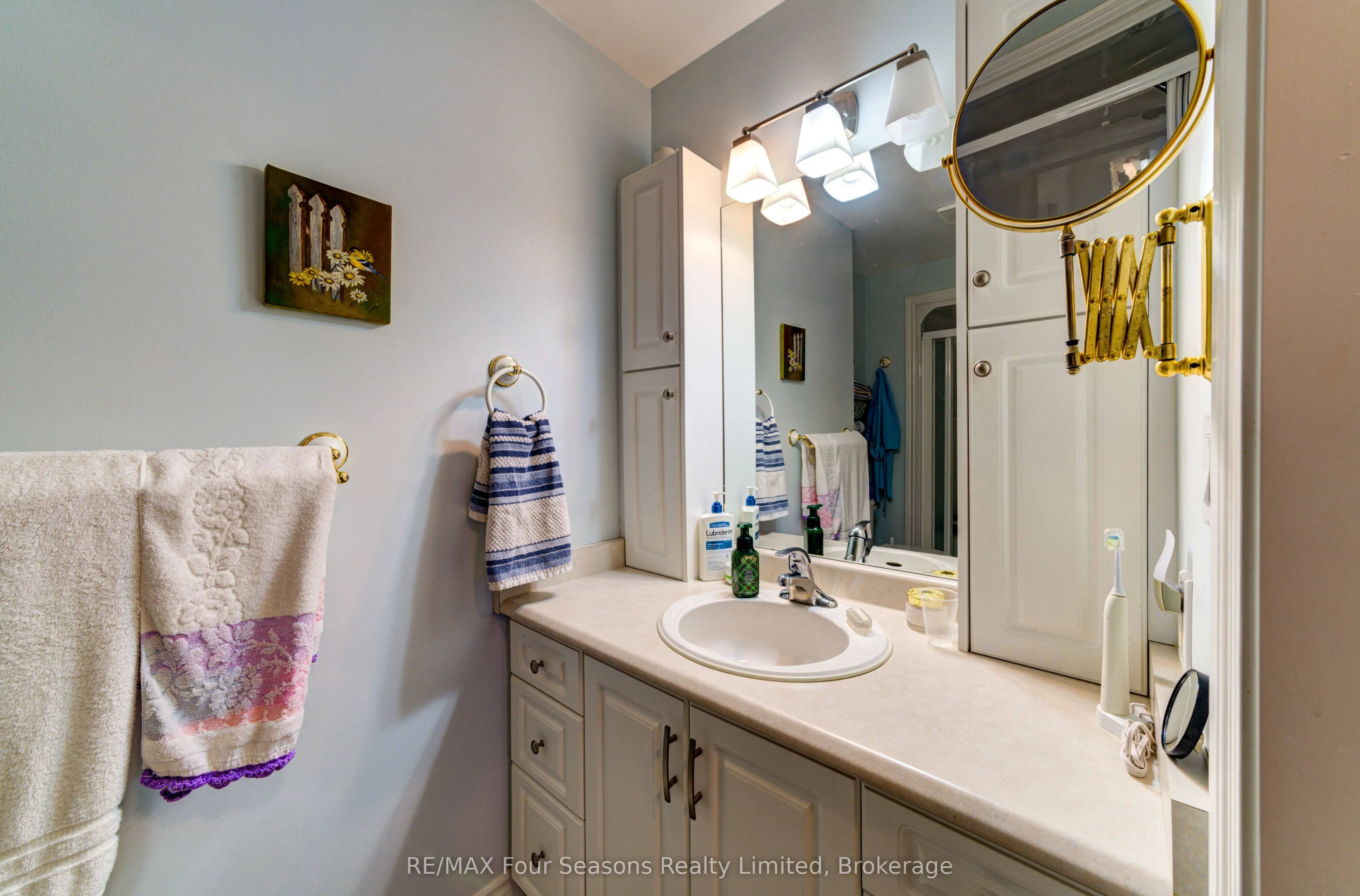 275 Huron Street #8