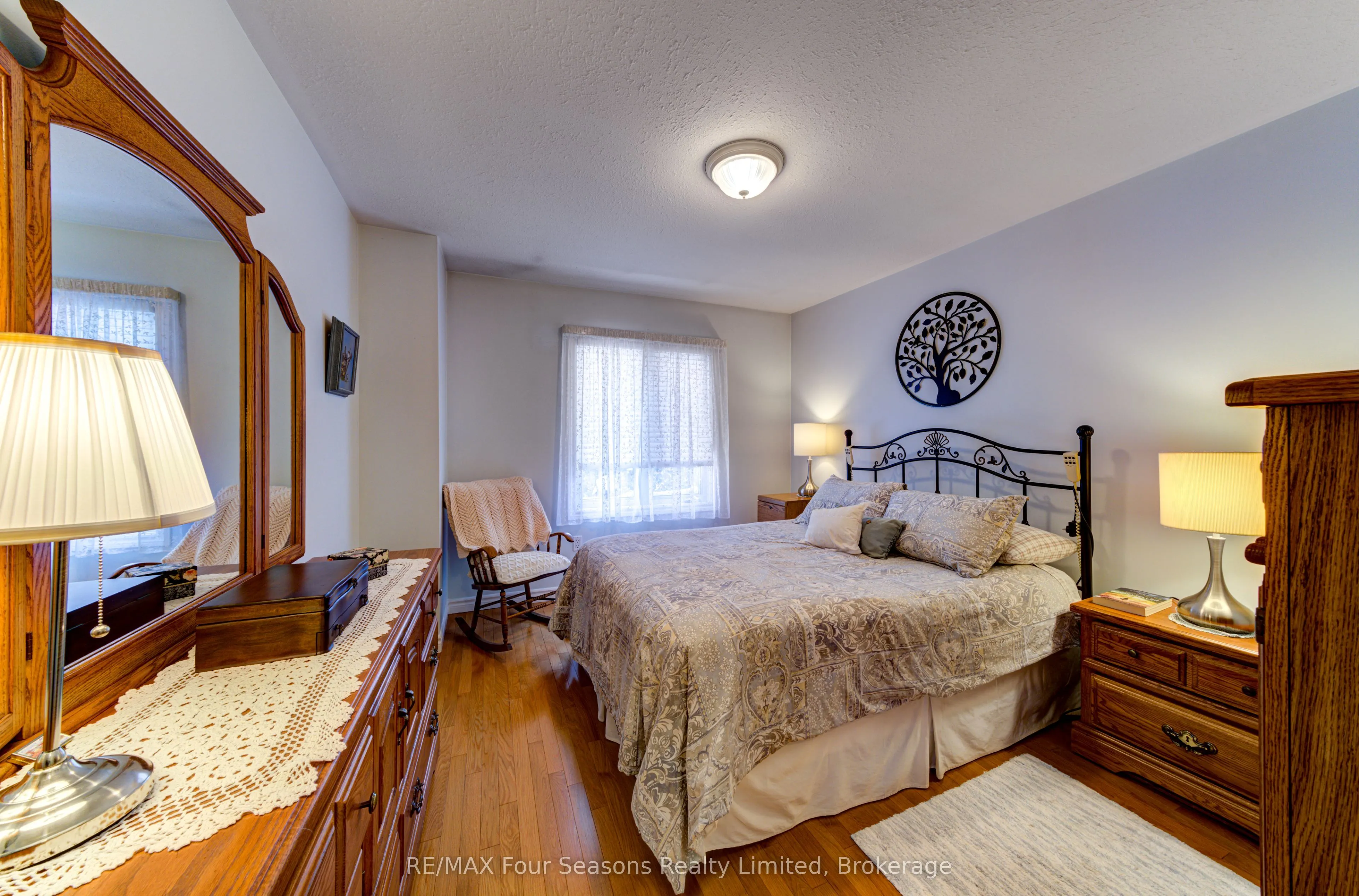 275 Huron Street #8