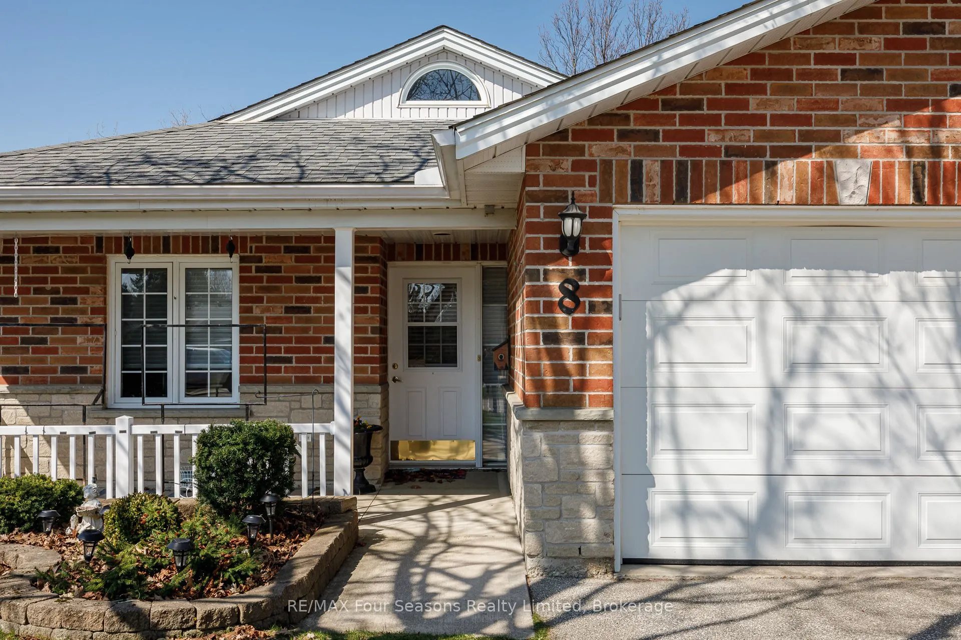 275 Huron Street #8