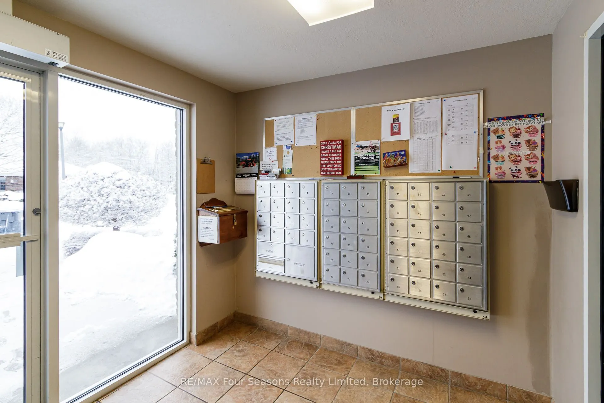 275 Huron Street #8