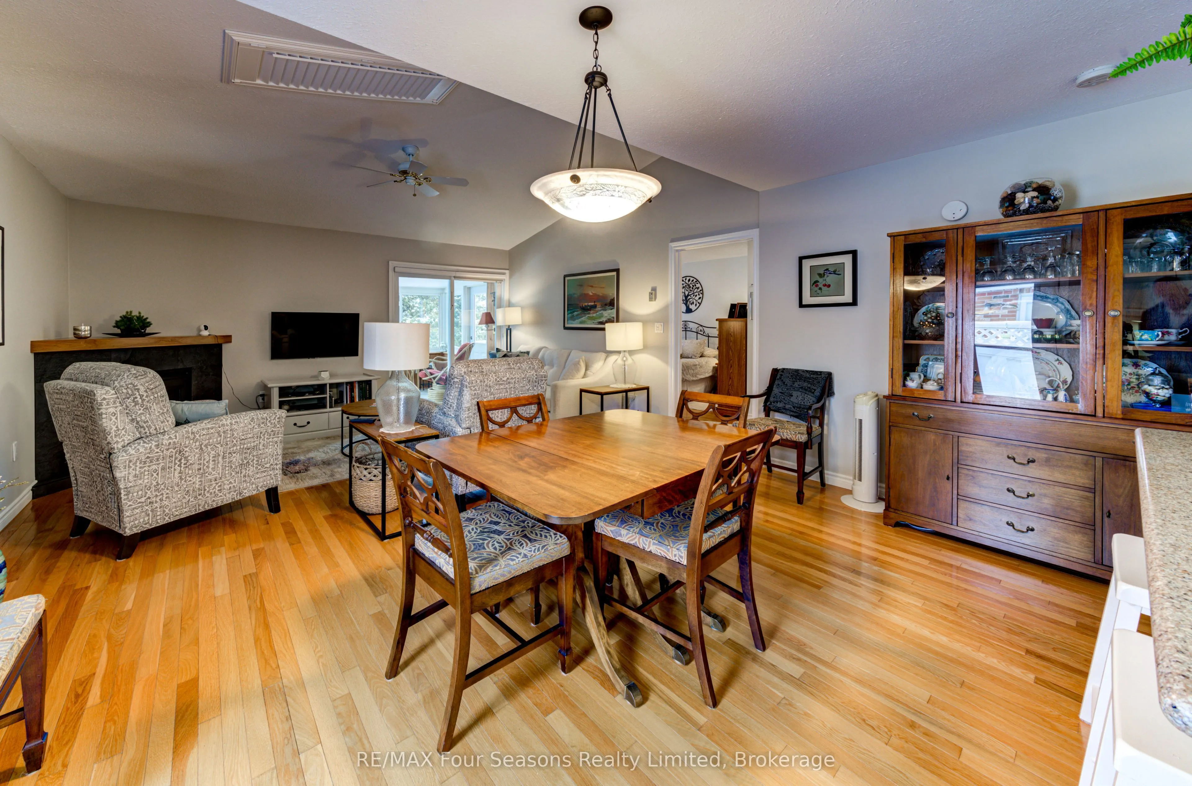 275 Huron Street #8