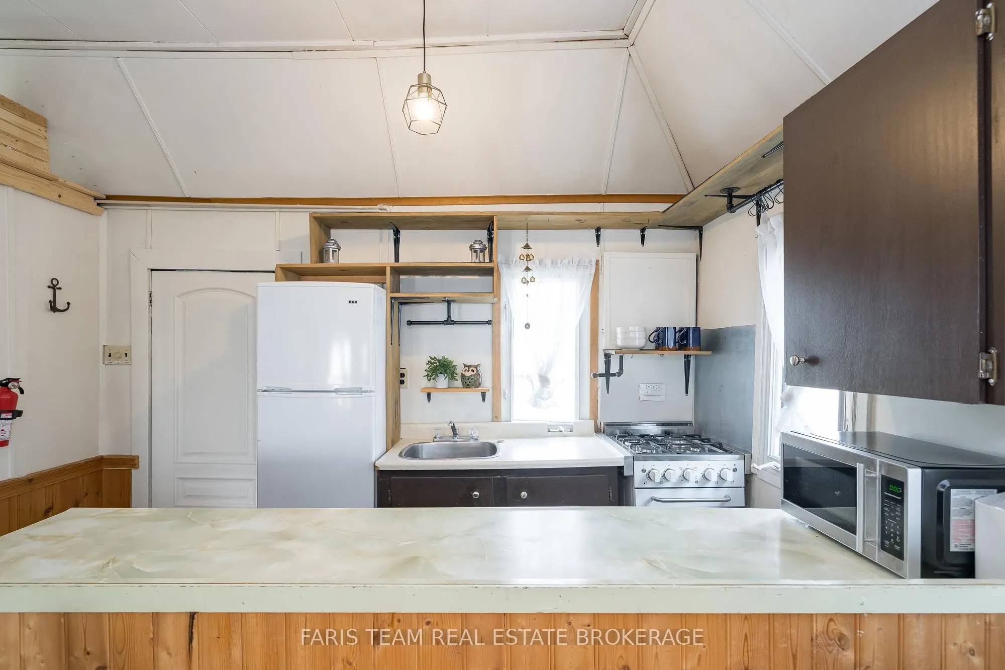 5632 Penetanguishene Road