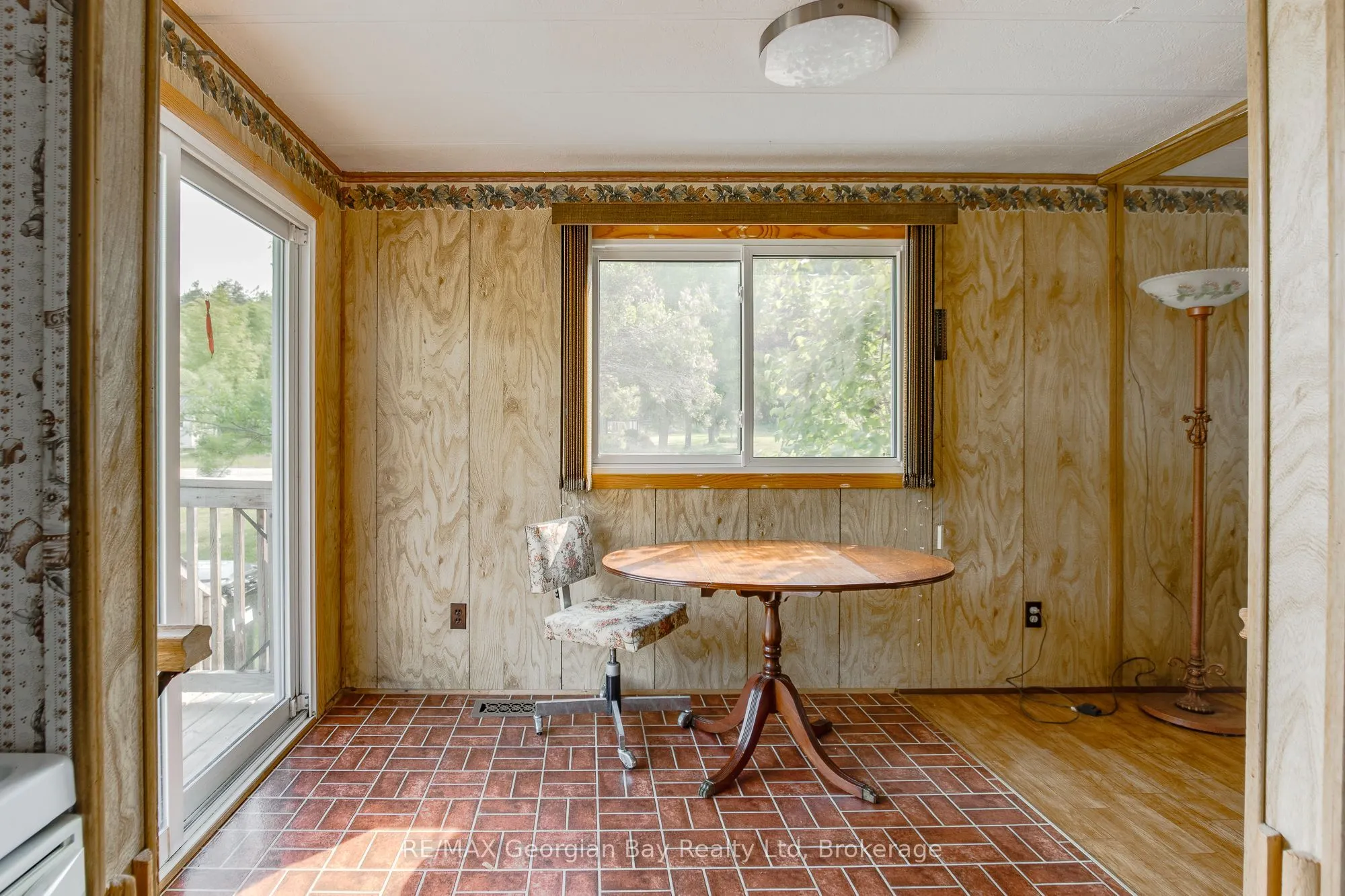 5263 Elliott Side Road #58