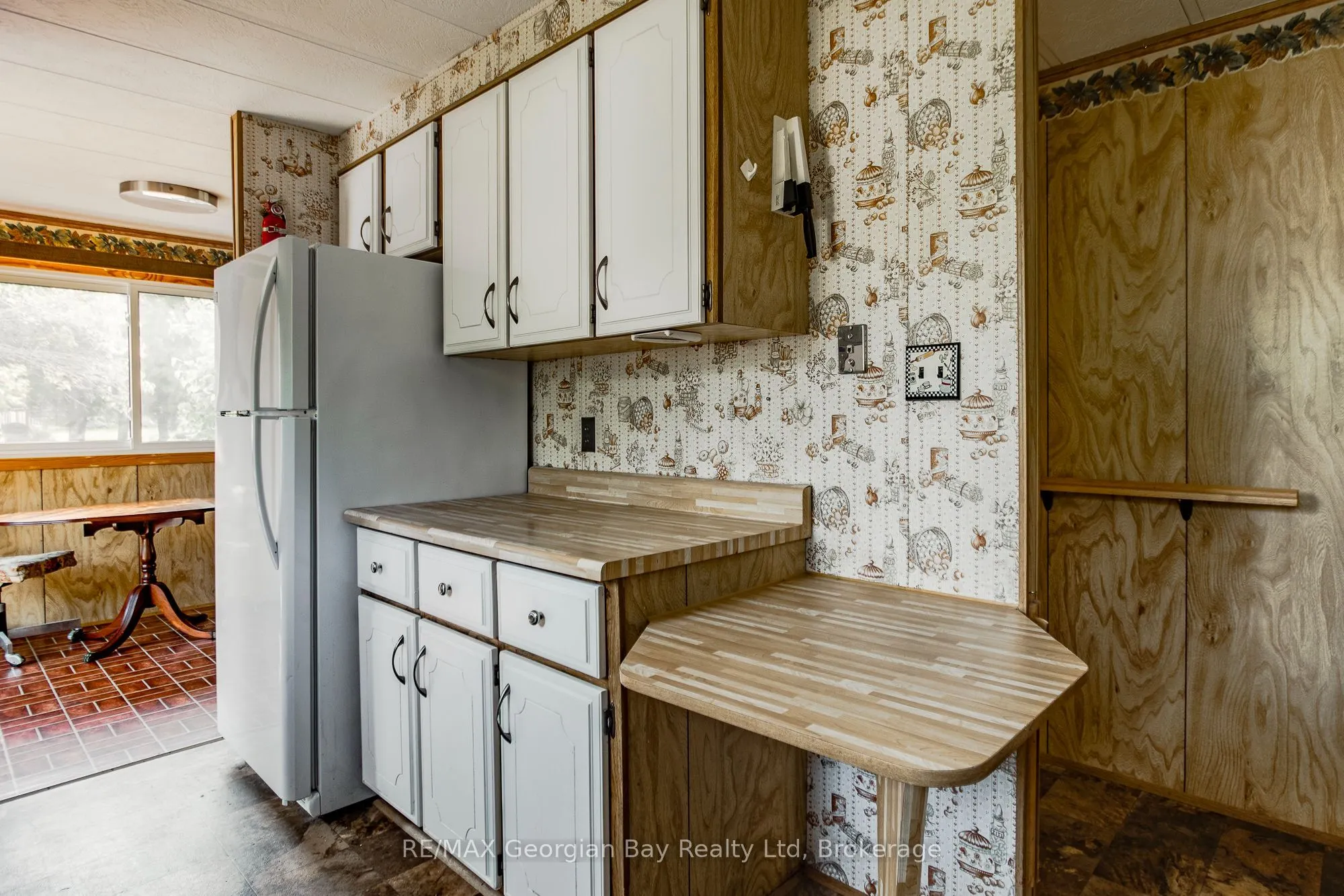5263 Elliott Side Road #58