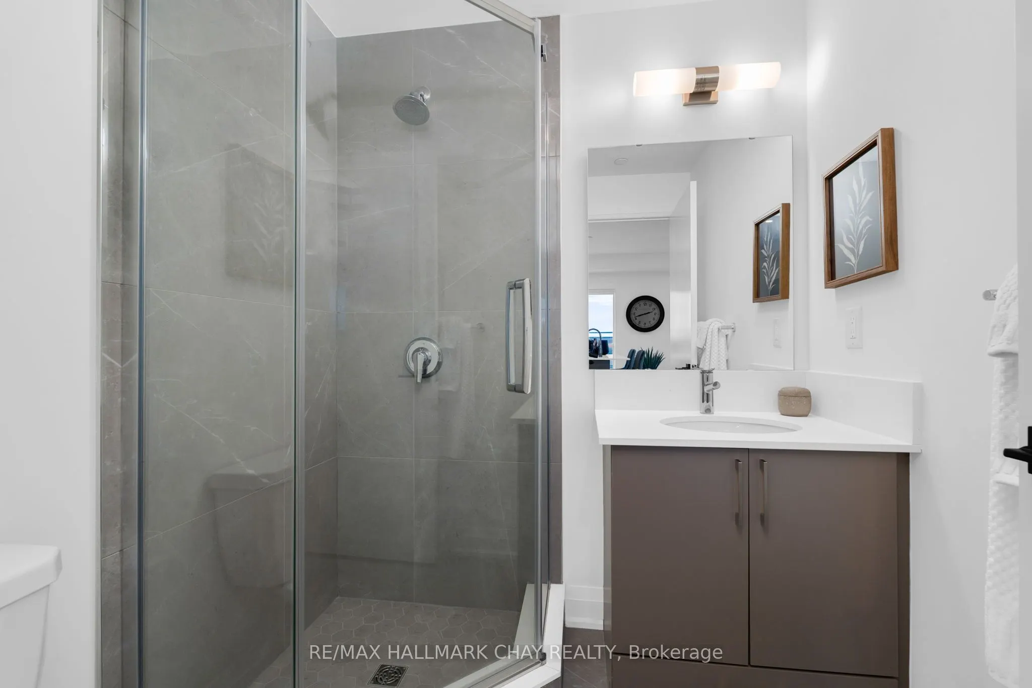 58 Lakeside Terrace #1105