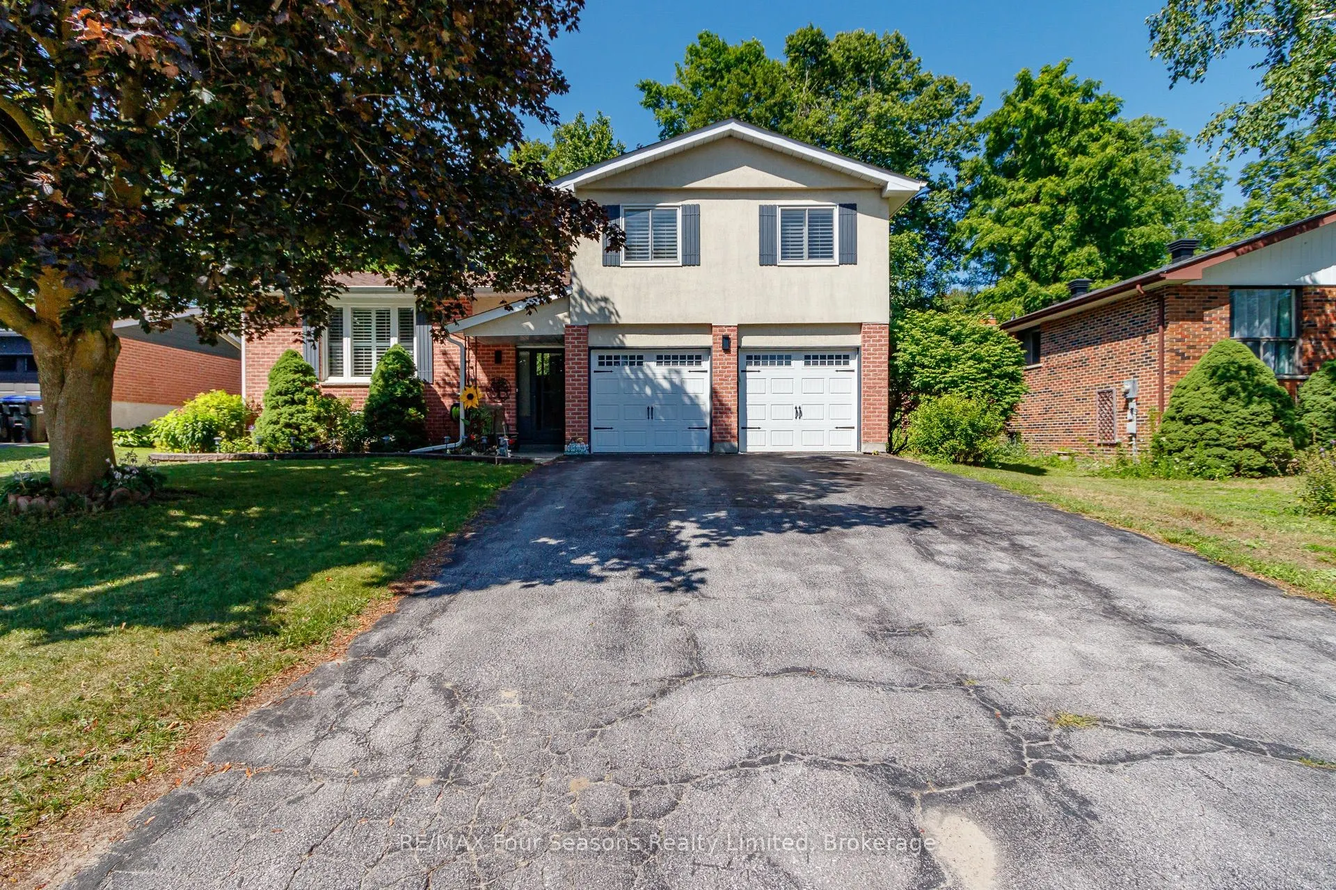 218 Datas Drive