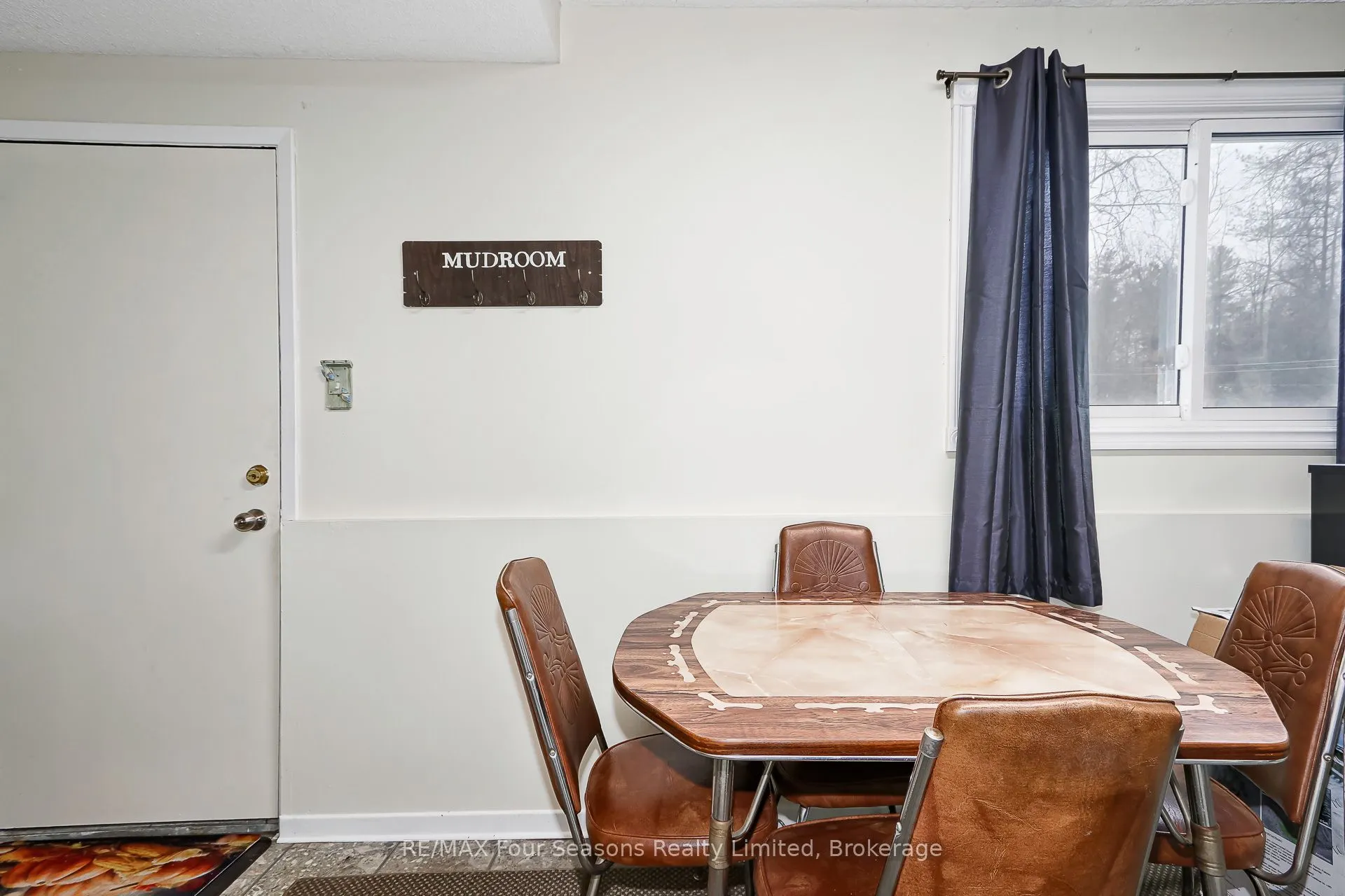 218 Datas Drive