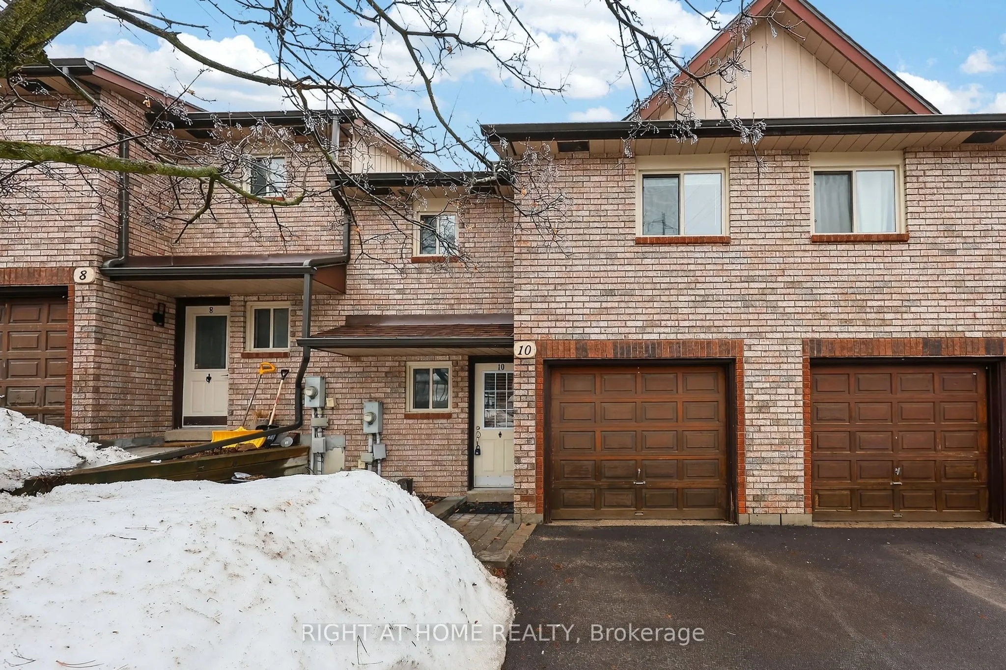 32 Sawmill Road #10