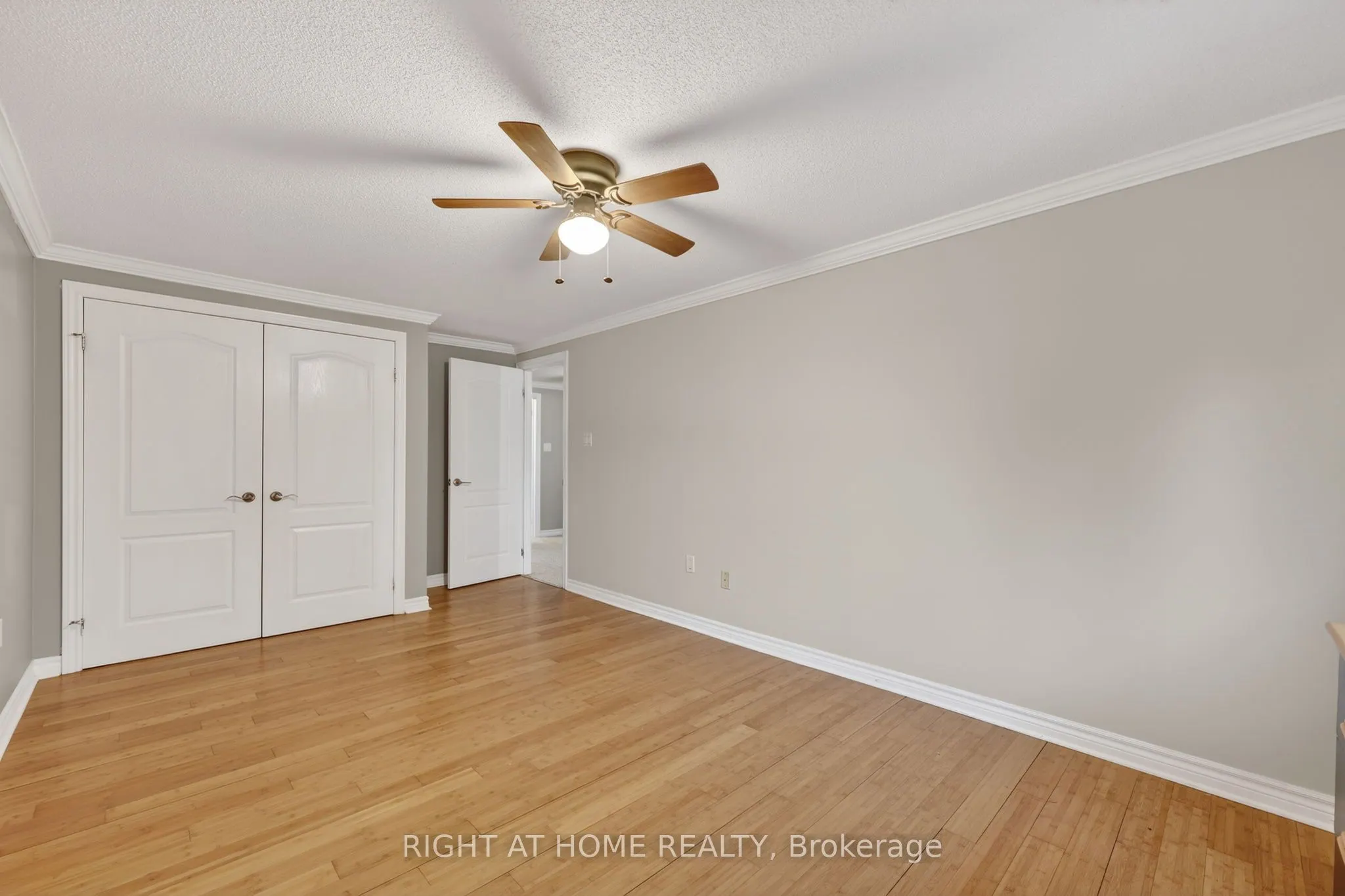 32 Sawmill Road #10